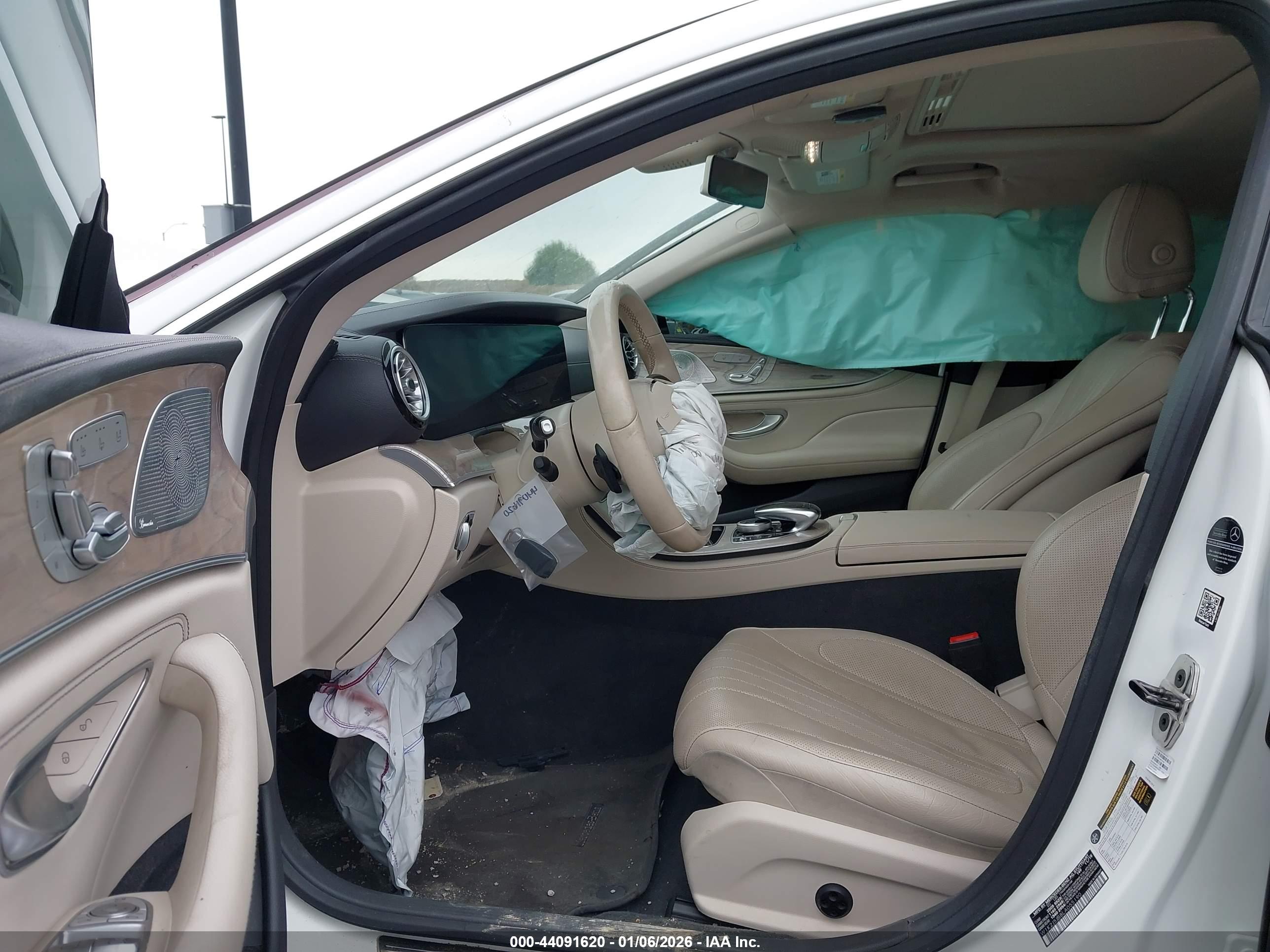 MERCEDES-BENZ CLS image 5