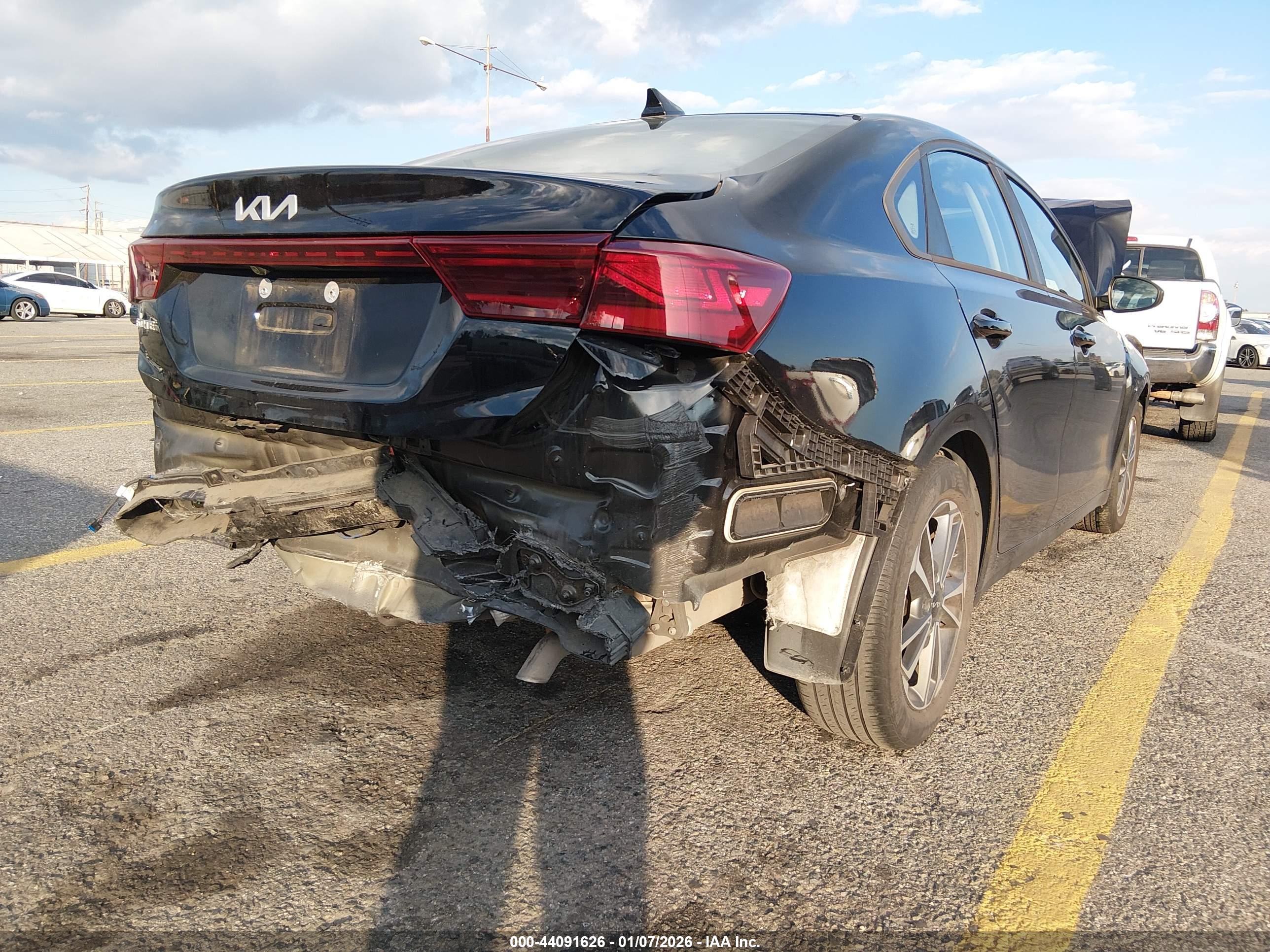 KIA FORTE image 6