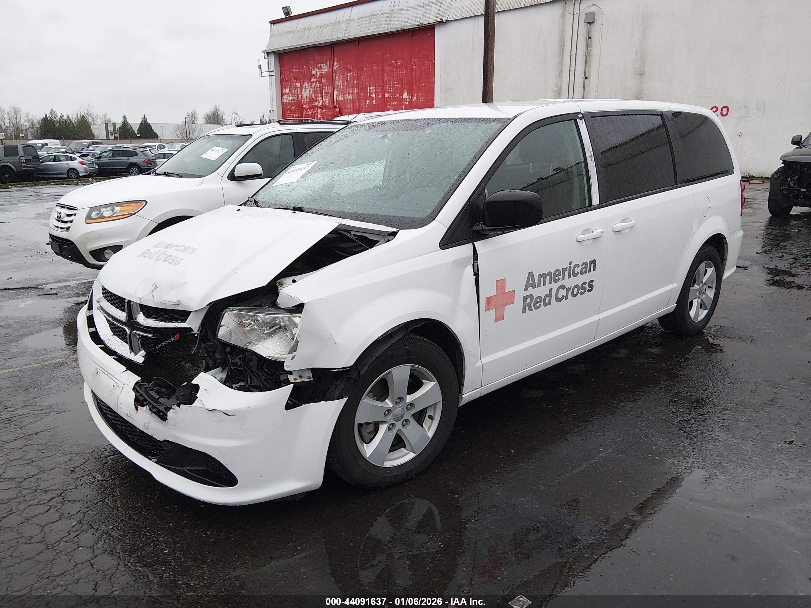 DODGE GRAND image 2