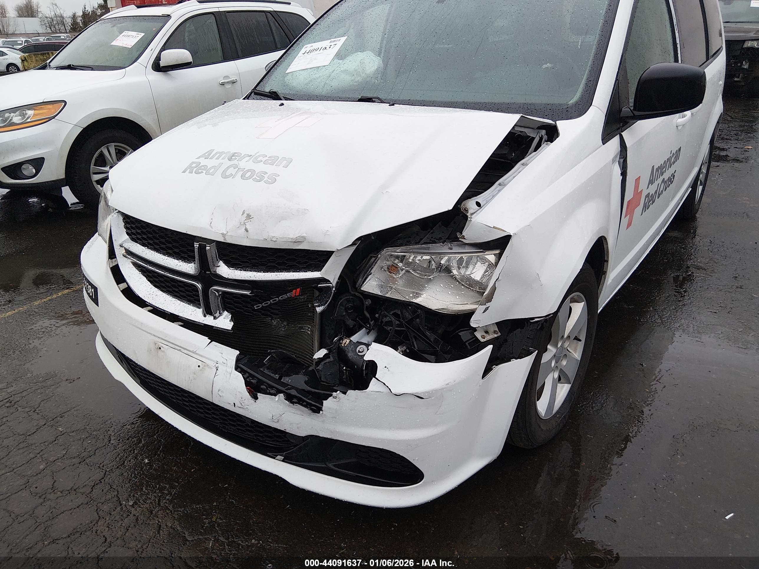 DODGE GRAND image 6