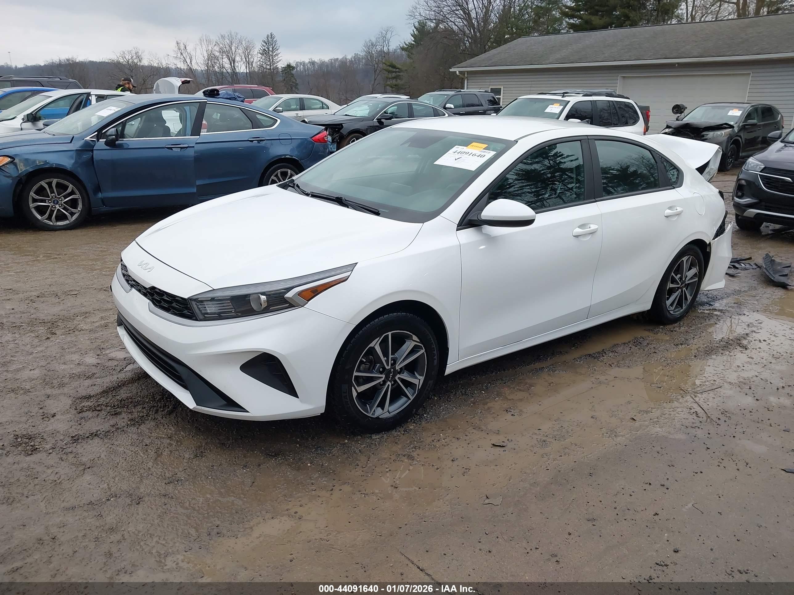 KIA FORTE image 2