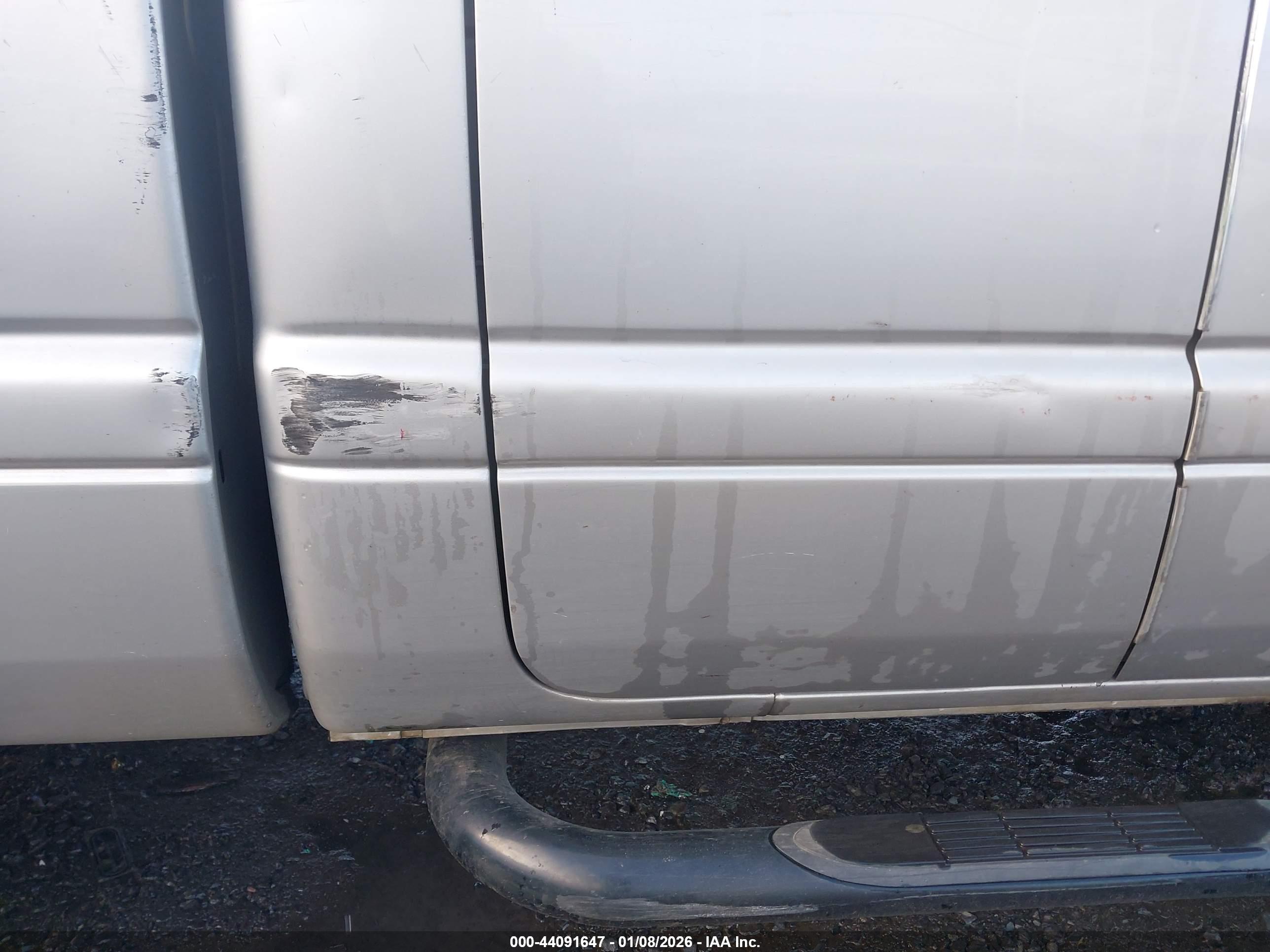 DODGE RAM image 6