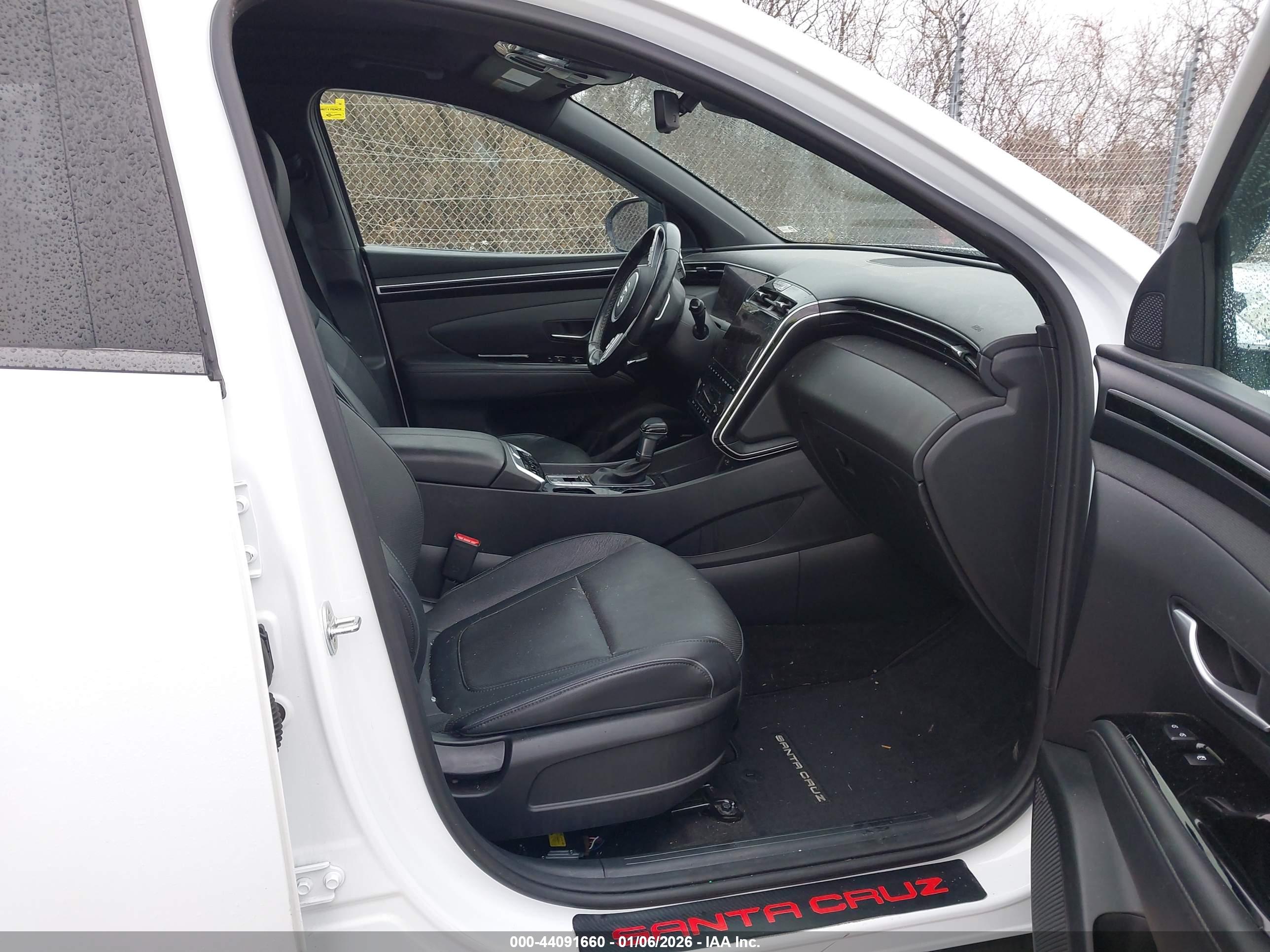 HYUNDAI SANTA image 5