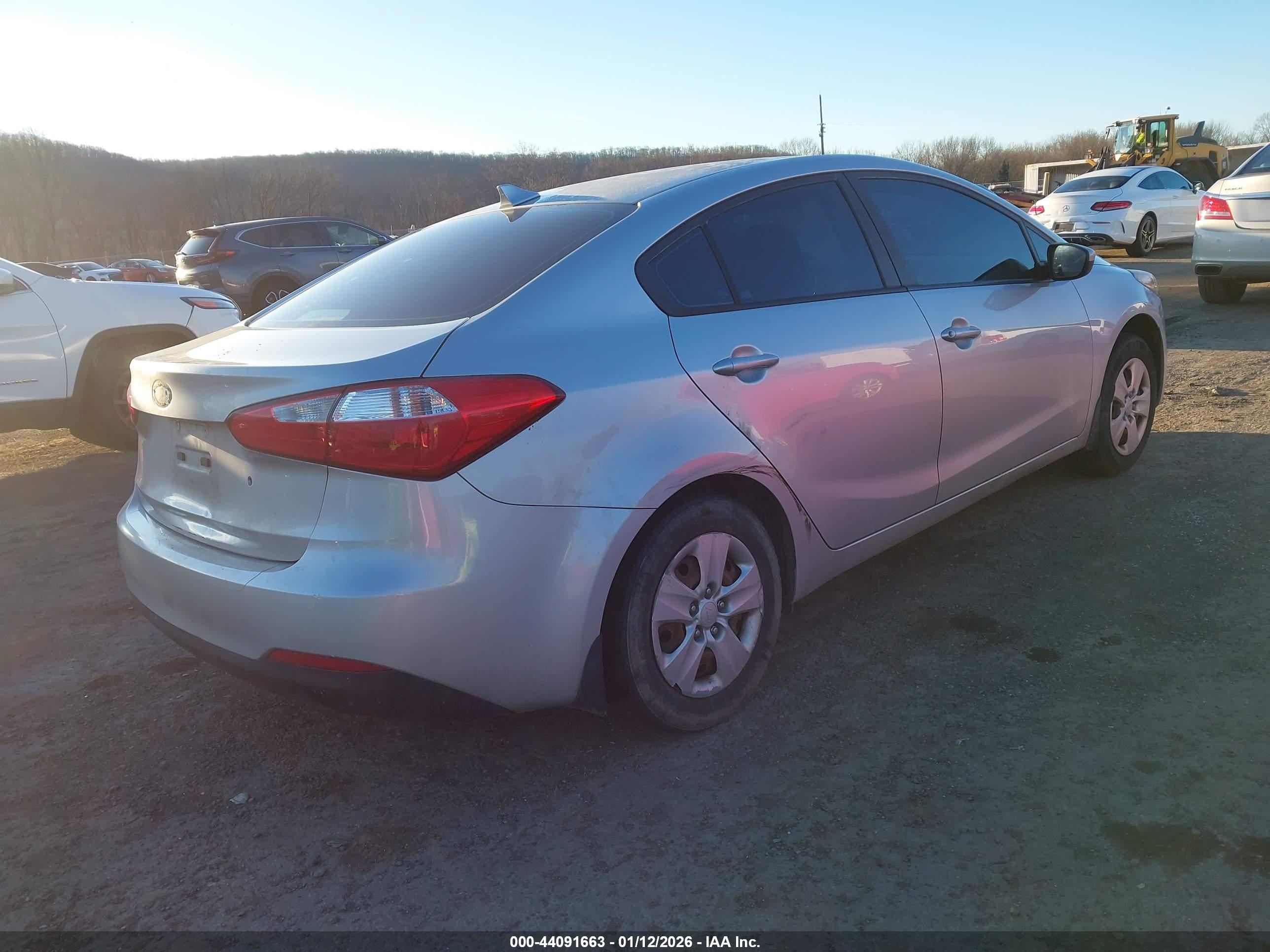 KIA FORTE image 4