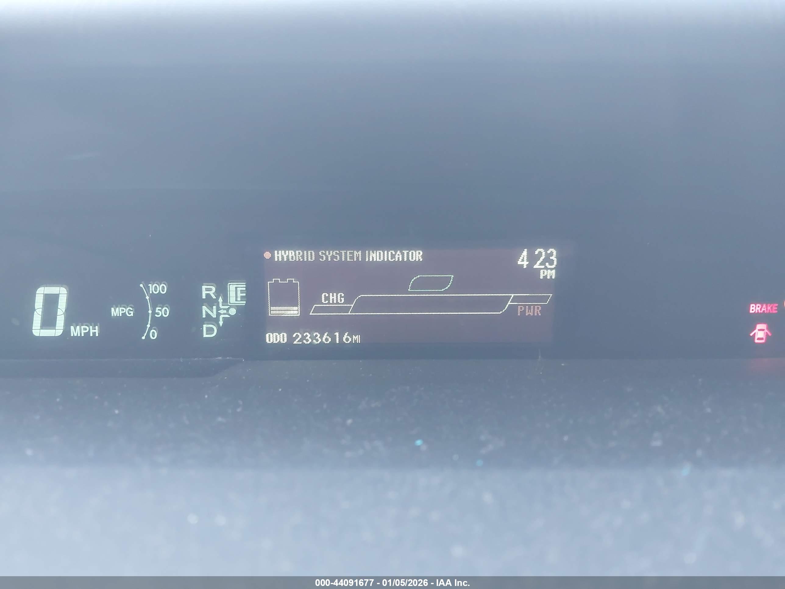 TOYOTA PRIUS image 7