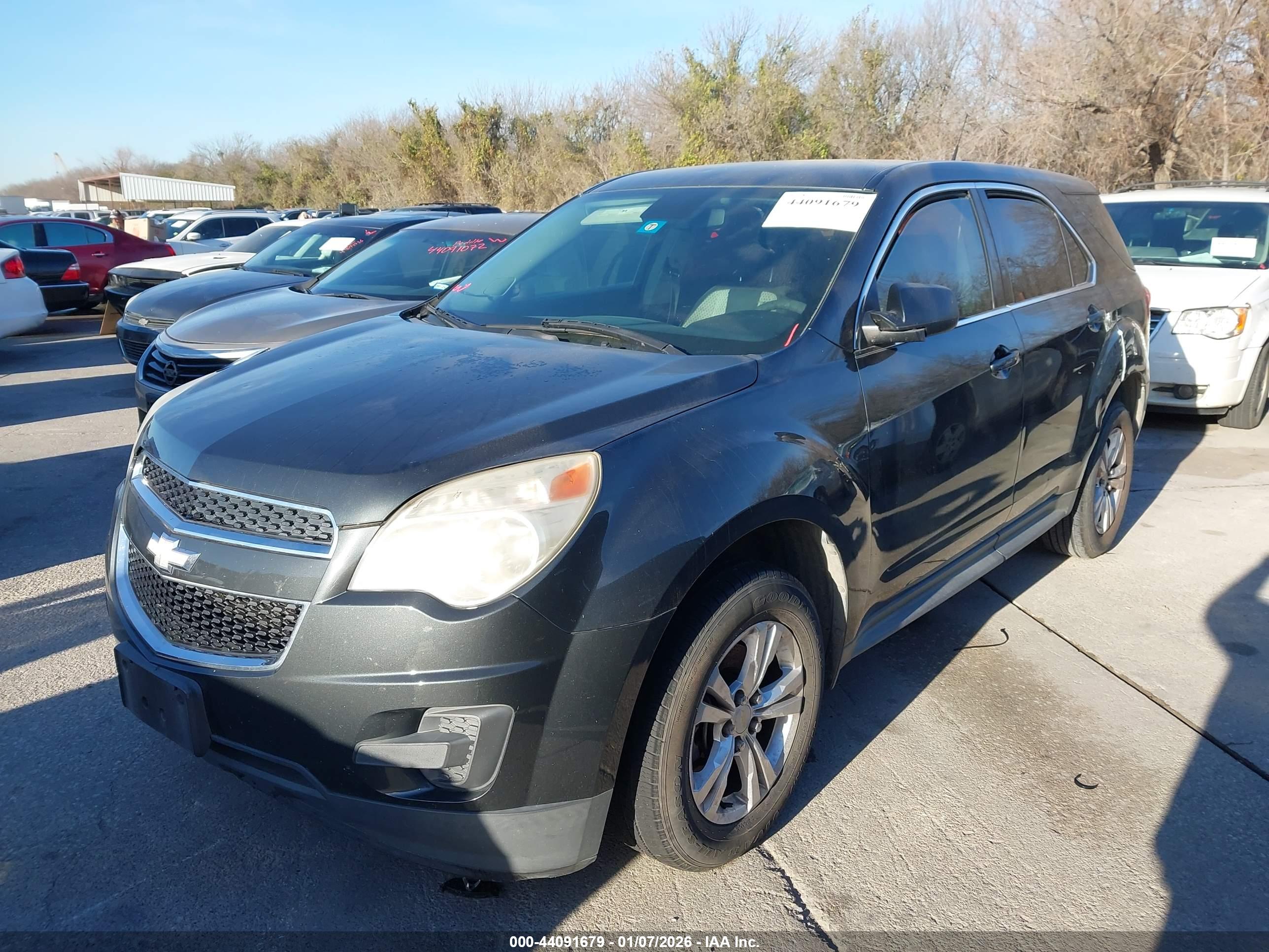 CHEVROLET EQUINOX image 2