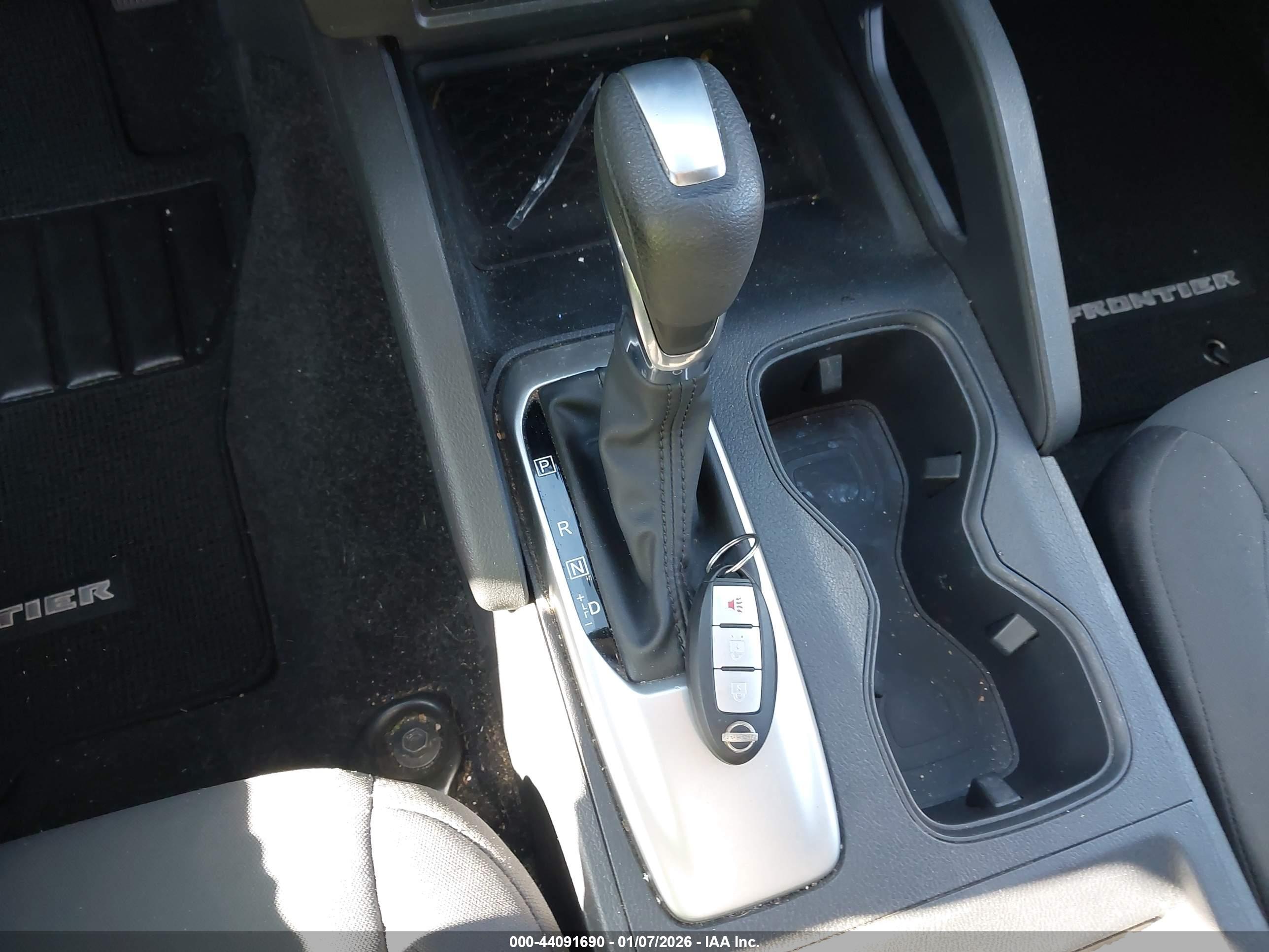 NISSAN FRONTIER image 11