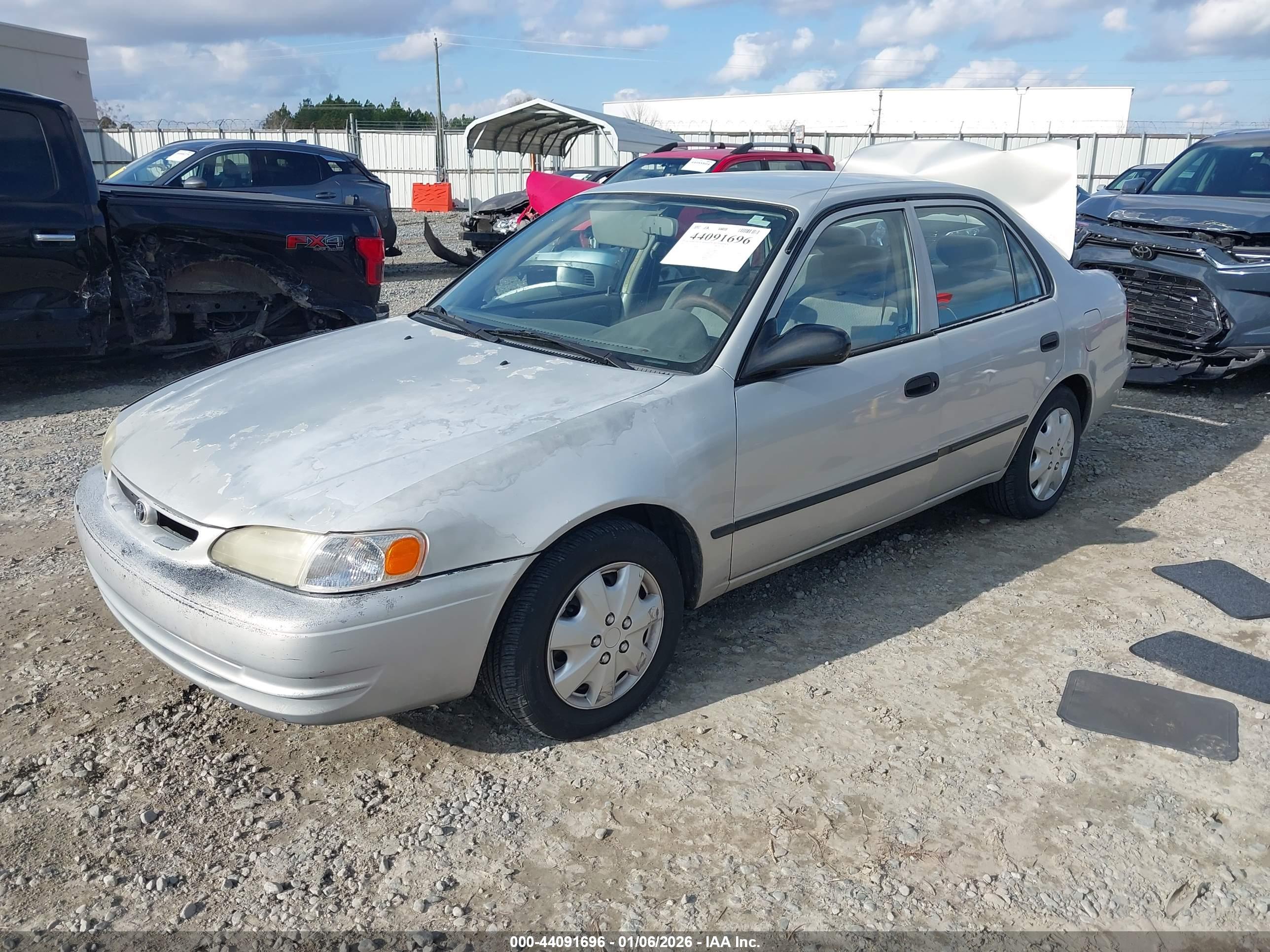 TOYOTA COROLLA image 2