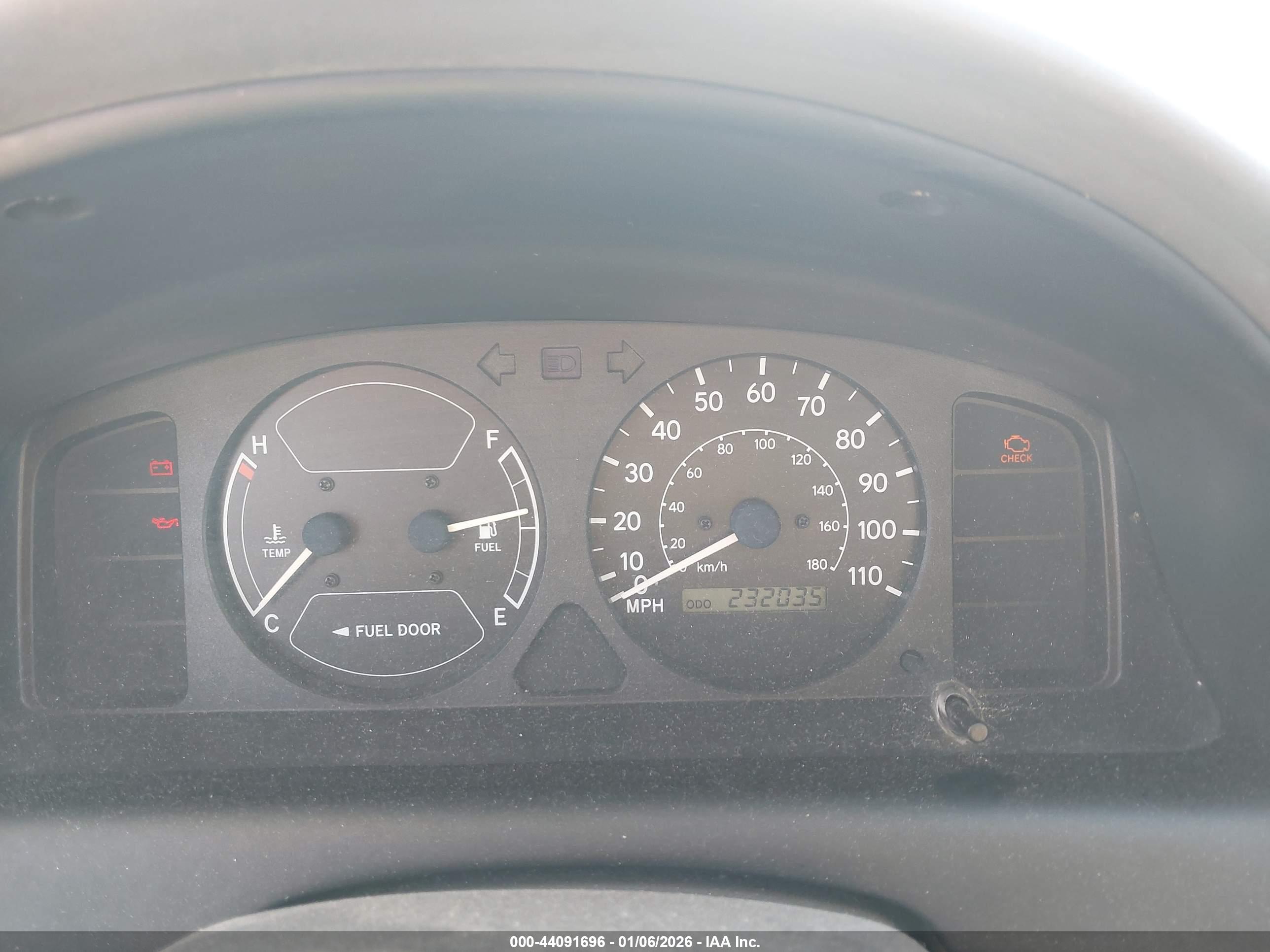 TOYOTA COROLLA image 7