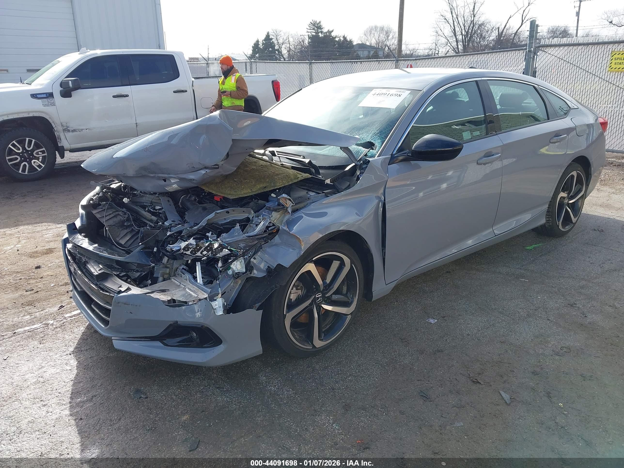 HONDA ACCORD image 2
