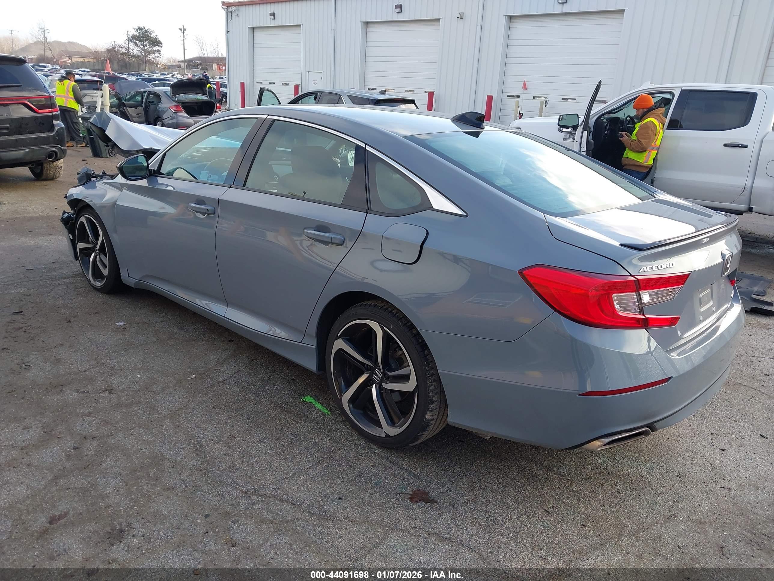 HONDA ACCORD image 3