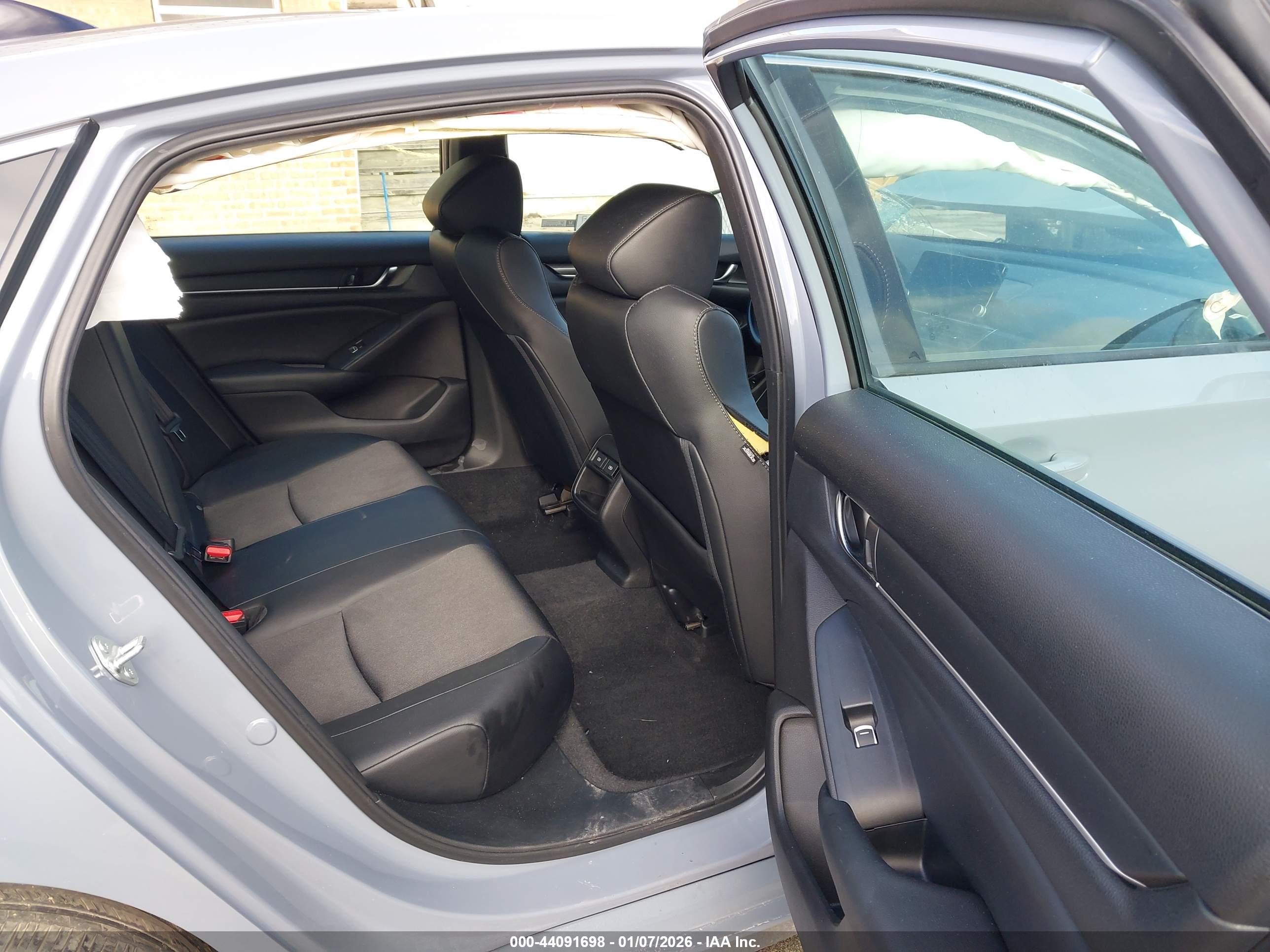 HONDA ACCORD image 8