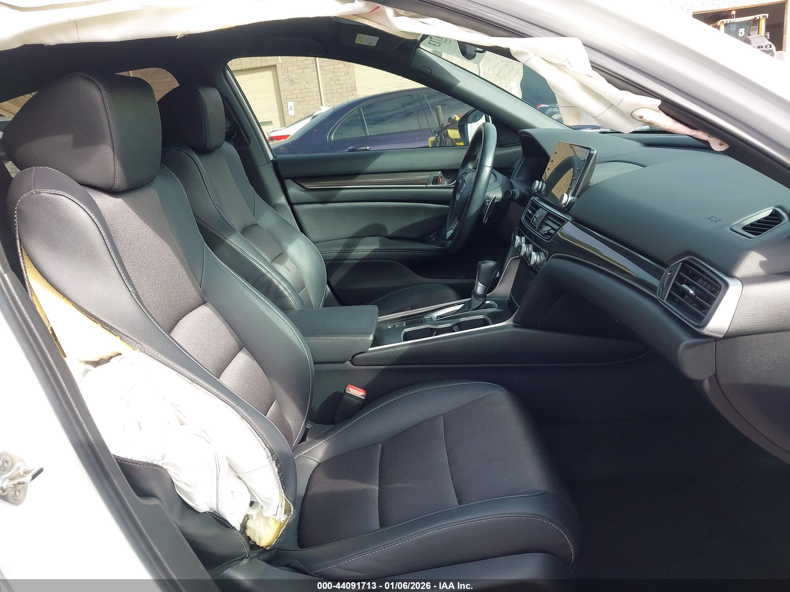 HONDA ACCORD image 5