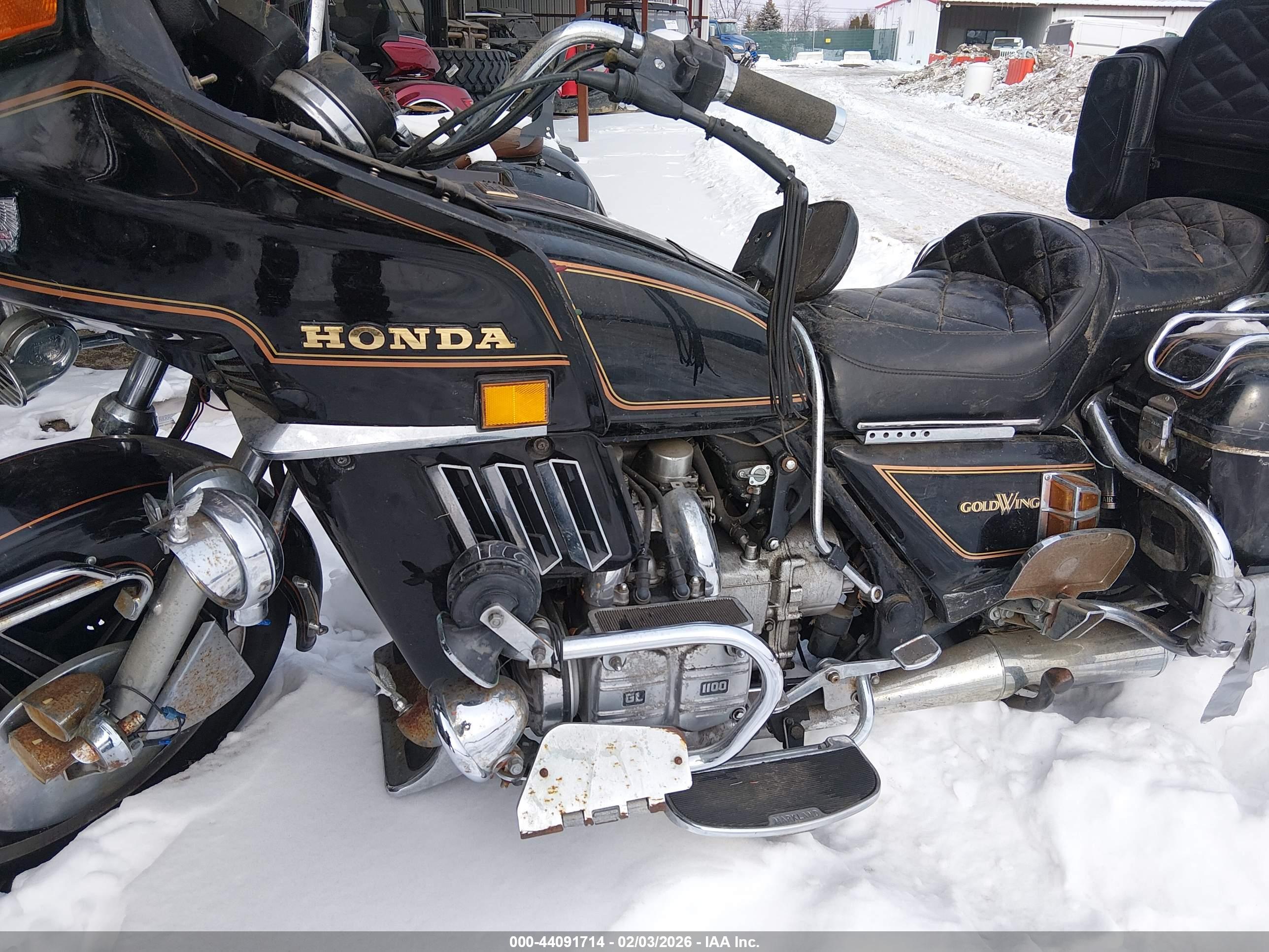 HONDA GL1100 image 9
