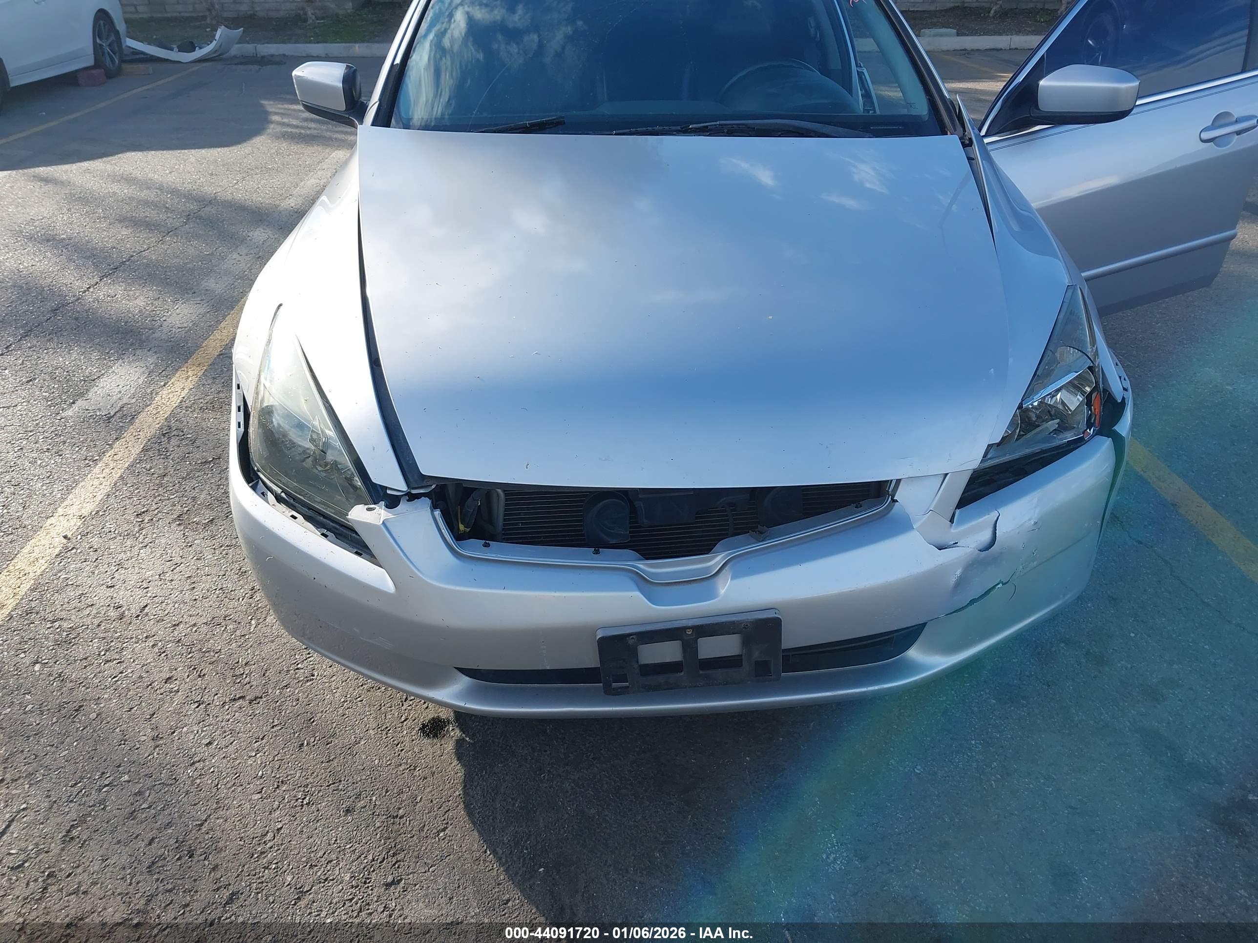HONDA ACCORD image 6