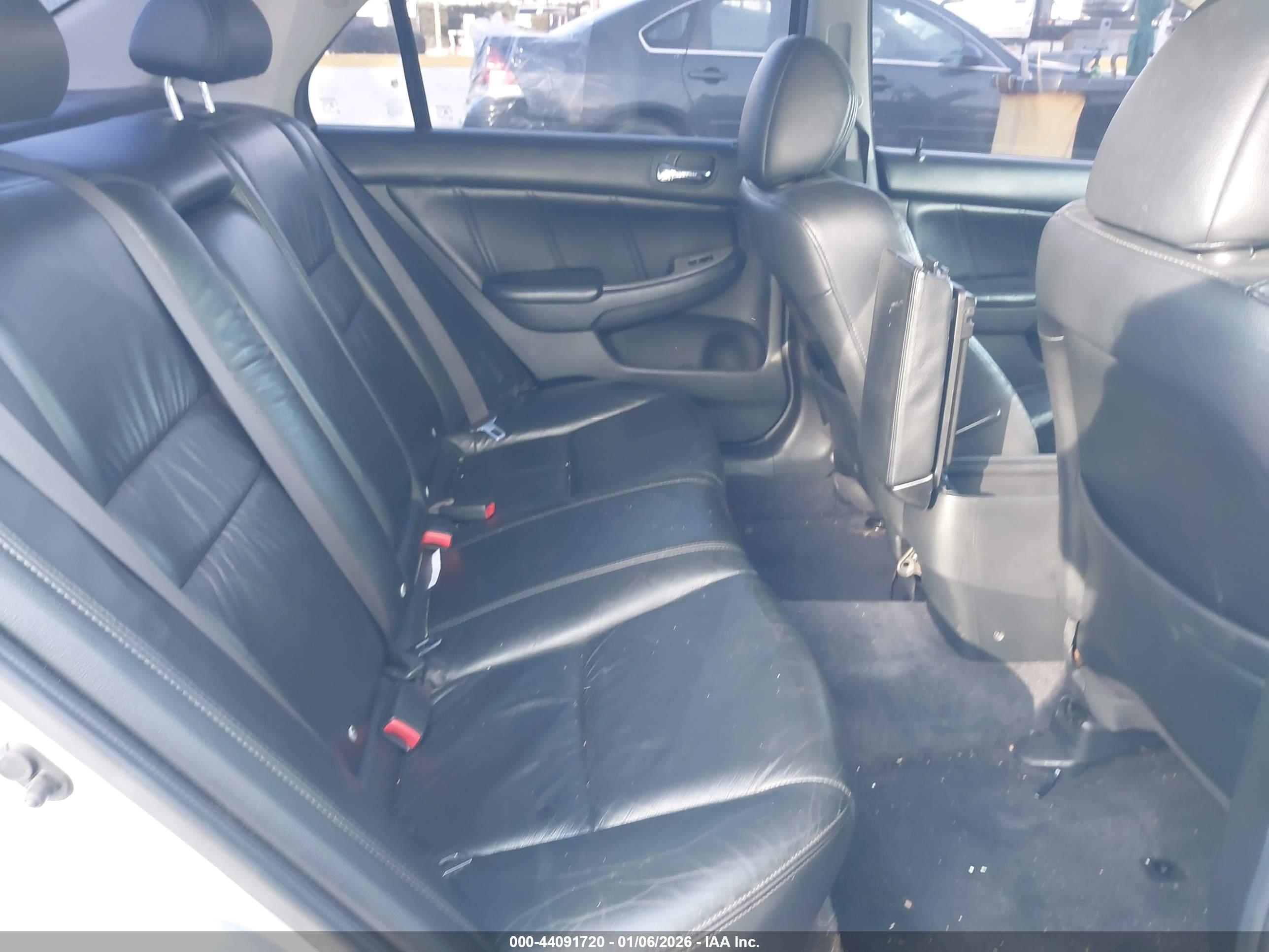 HONDA ACCORD image 8