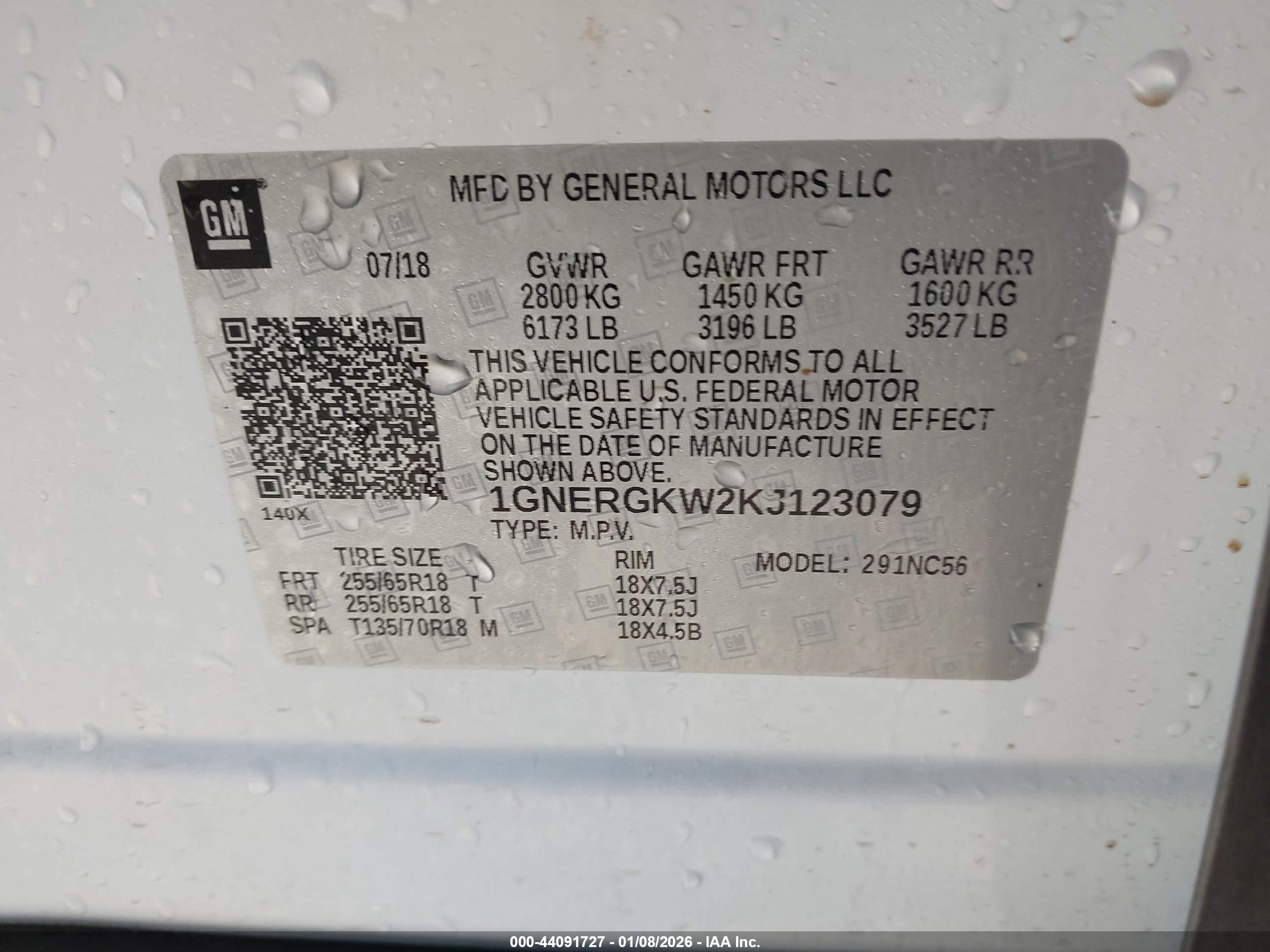 CHEVROLET TRAVERSE image 9