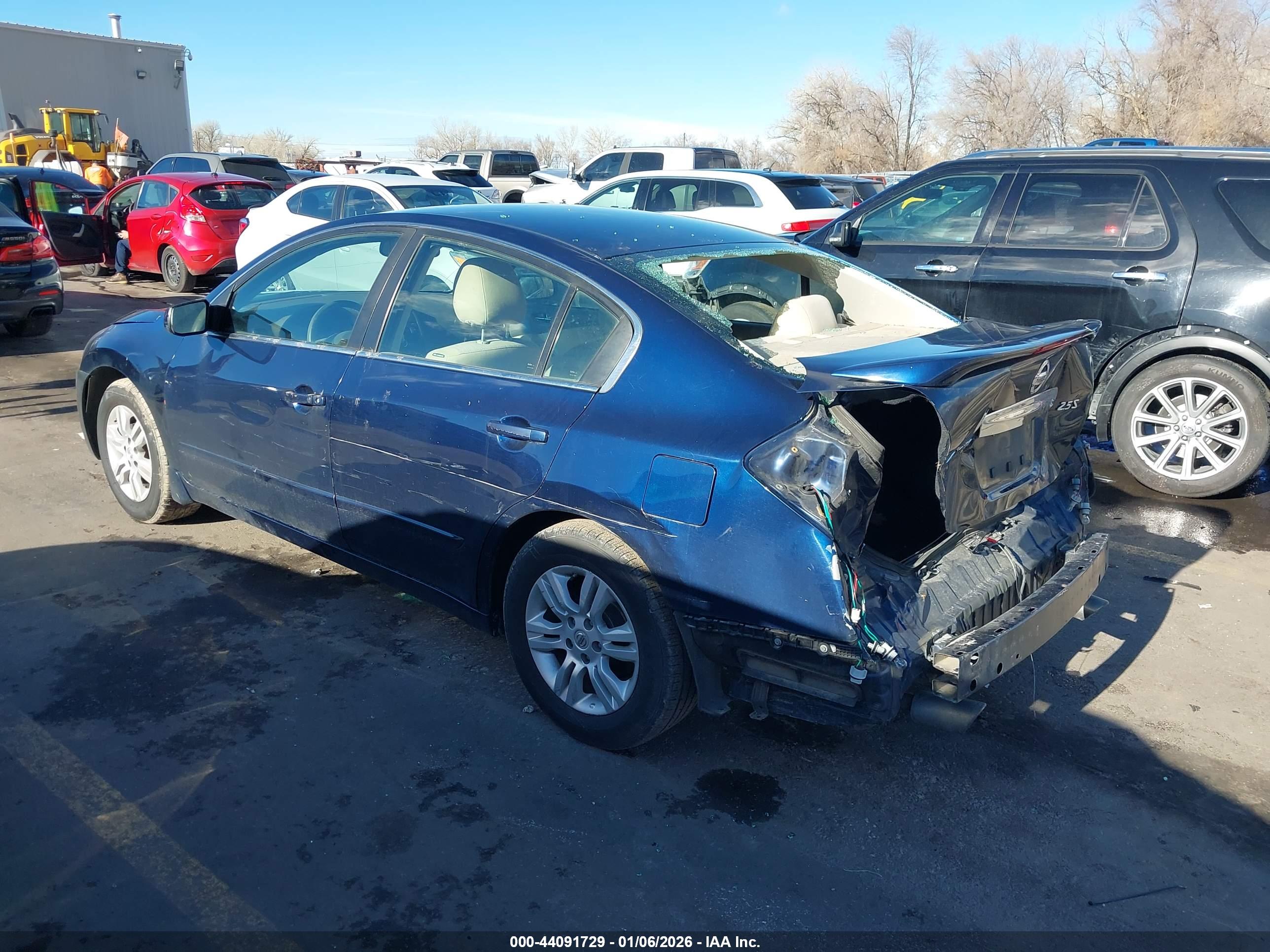 NISSAN ALTIMA image 3