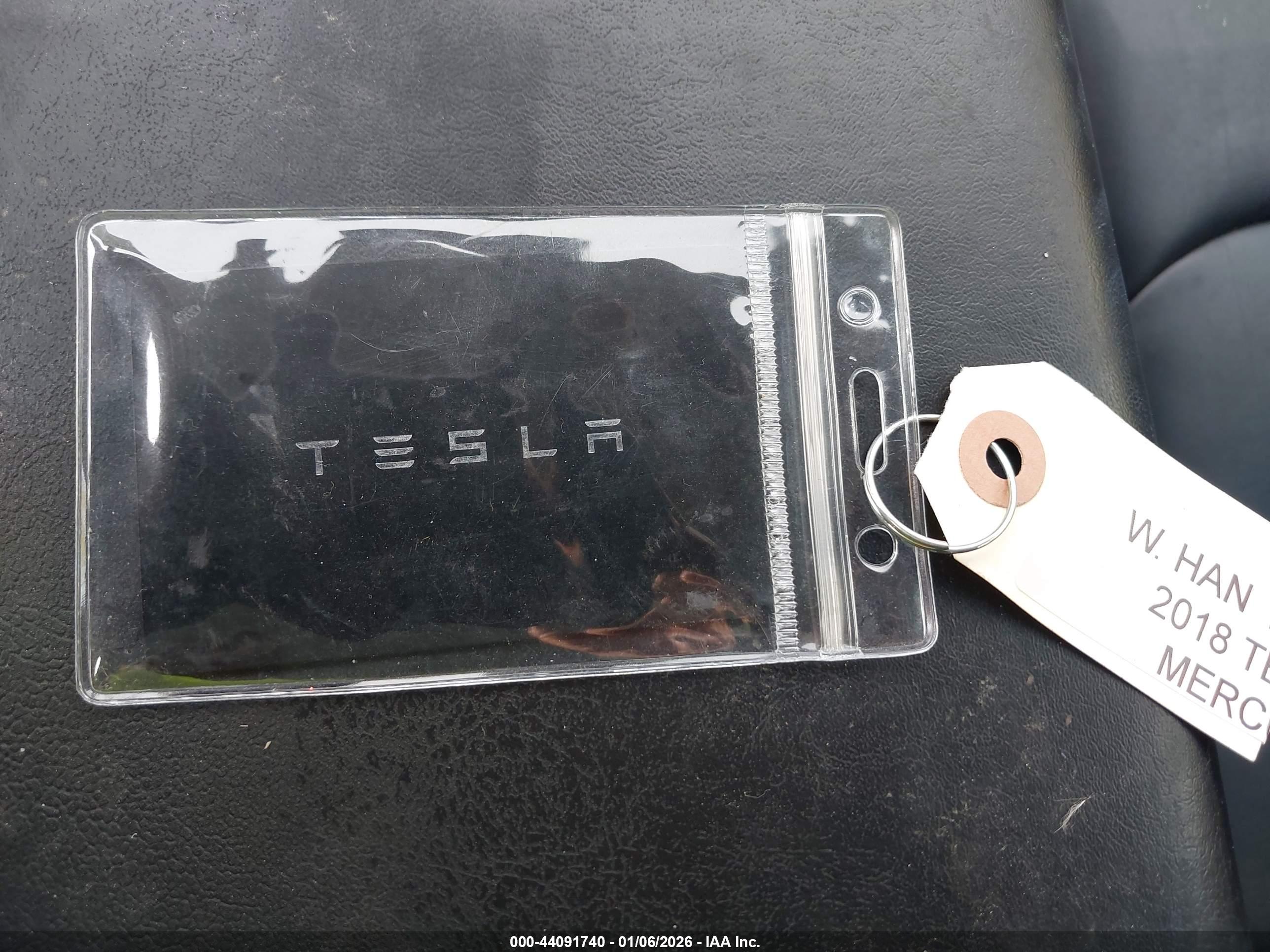 TESLA MODEL image 11