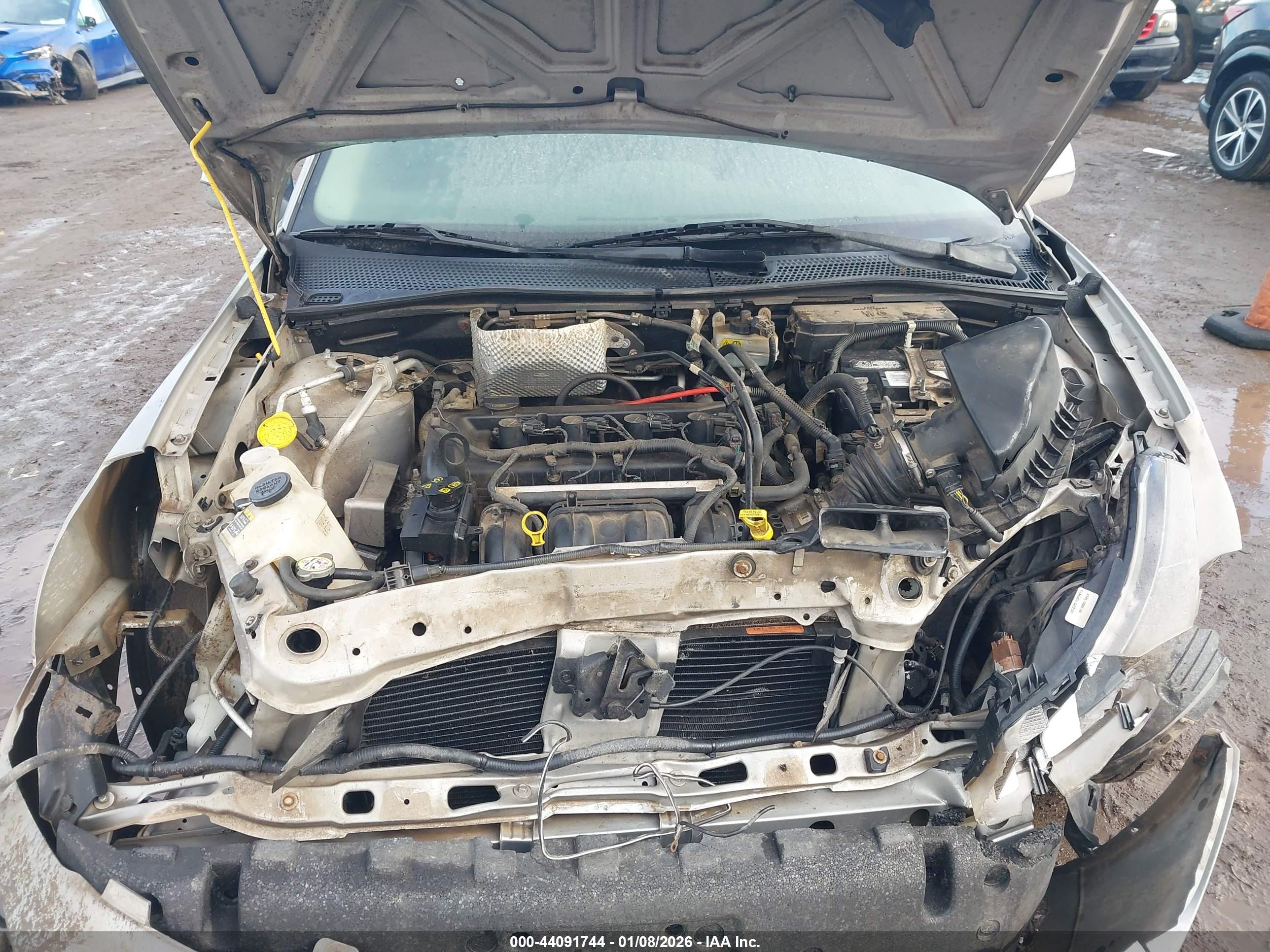 FORD FOCUS image 10
