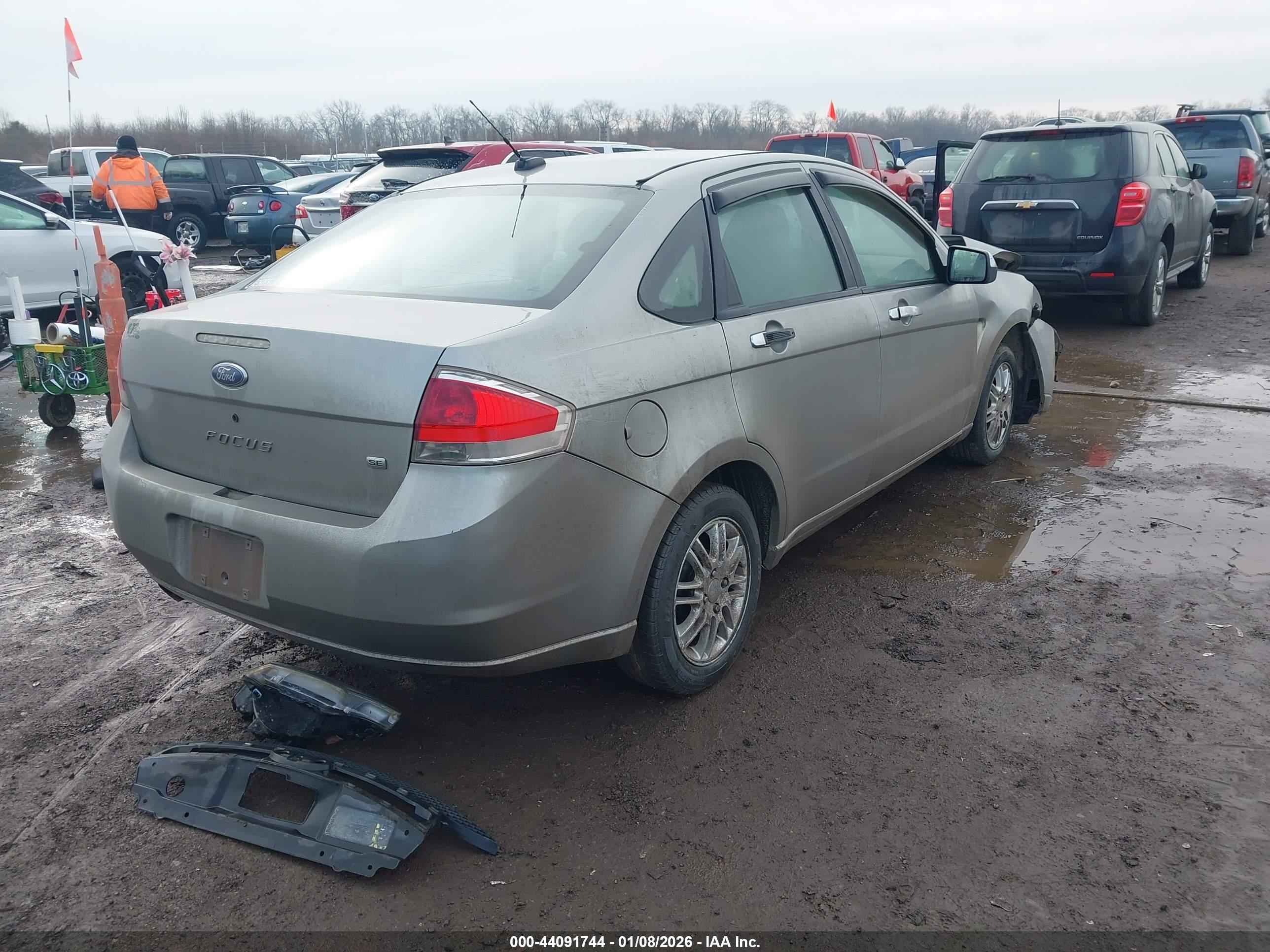 FORD FOCUS image 4