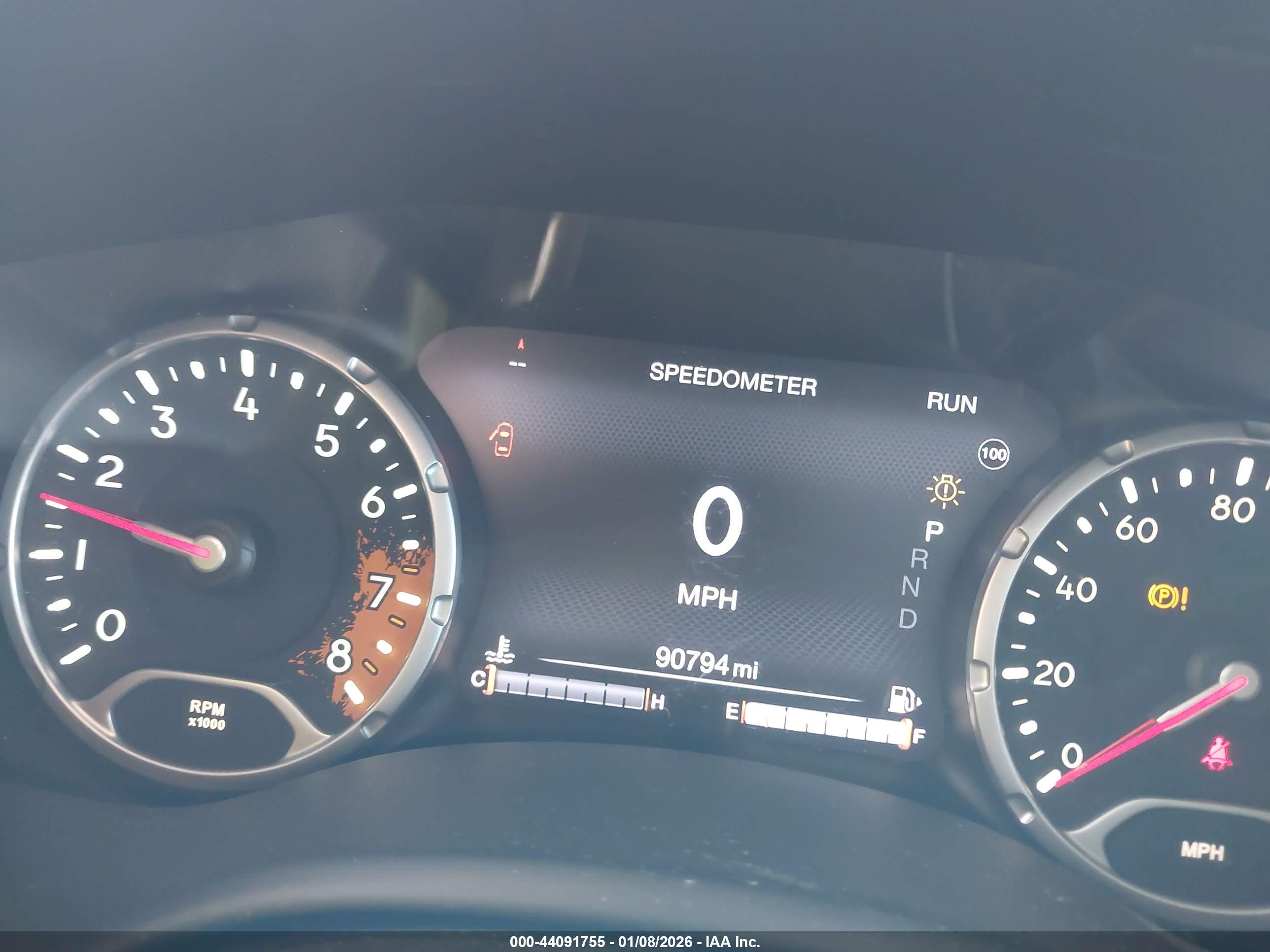 JEEP RENEGADE image 7