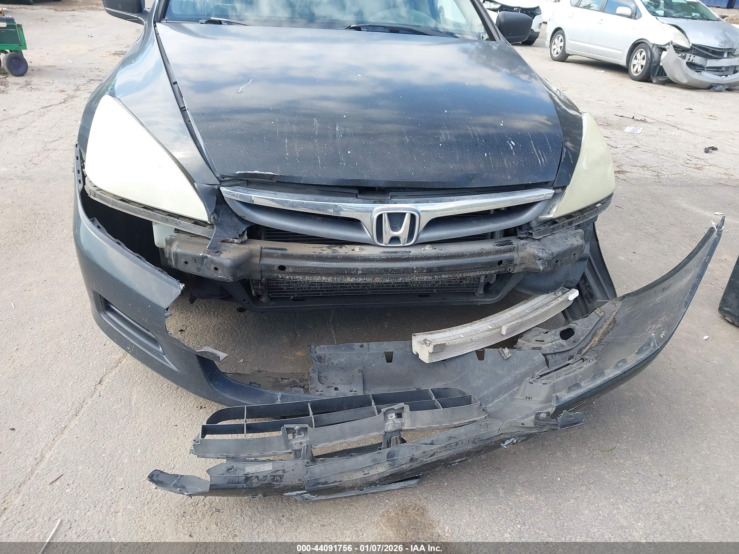 HONDA ACCORD image 6