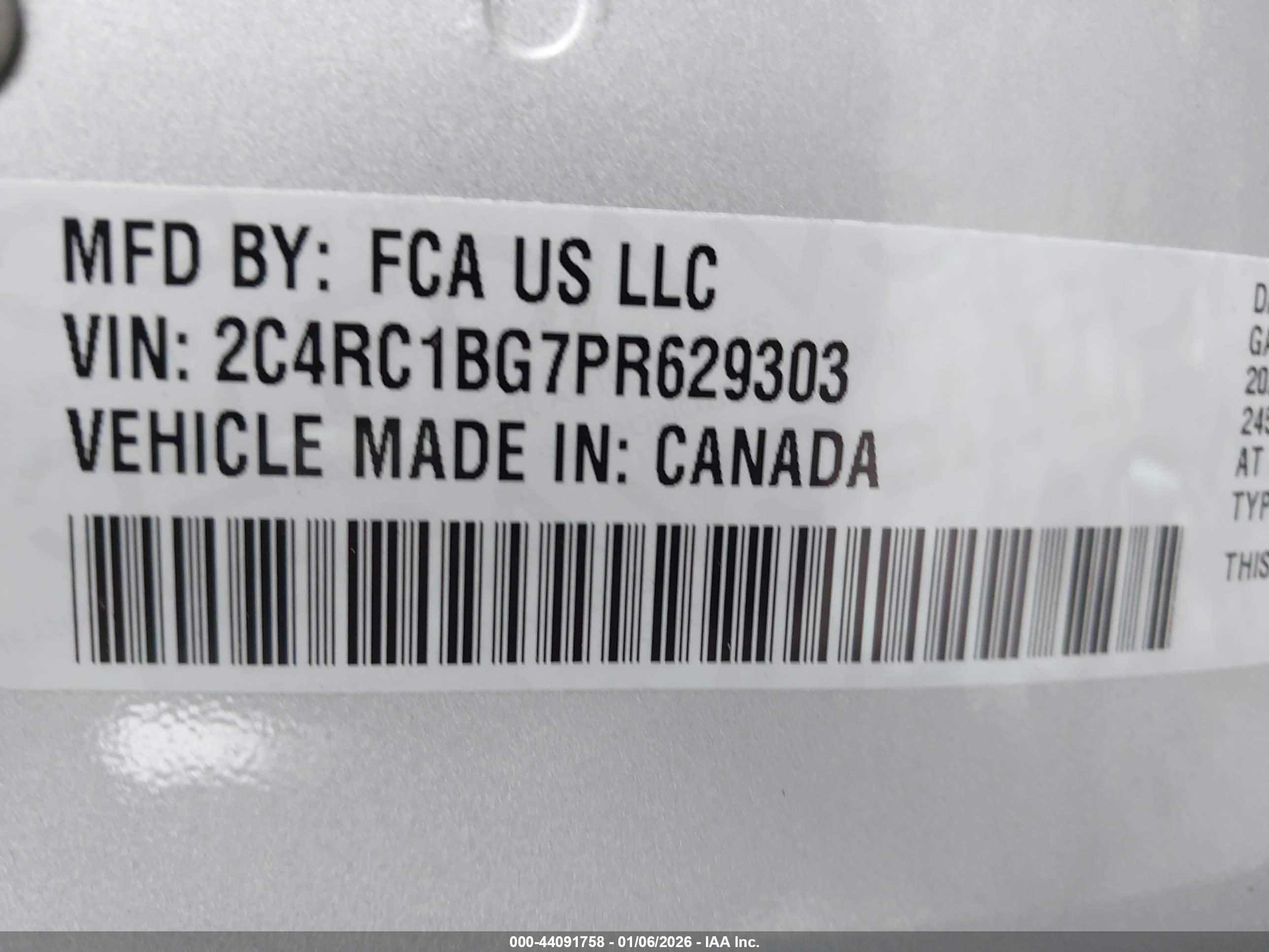 CHRYSLER PACIFICA image 9