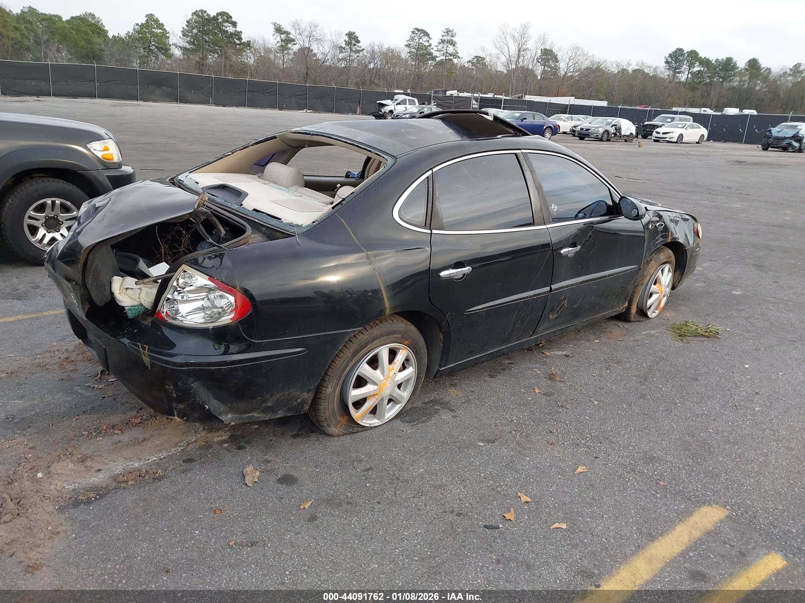 BUICK LACROSSE image 4
