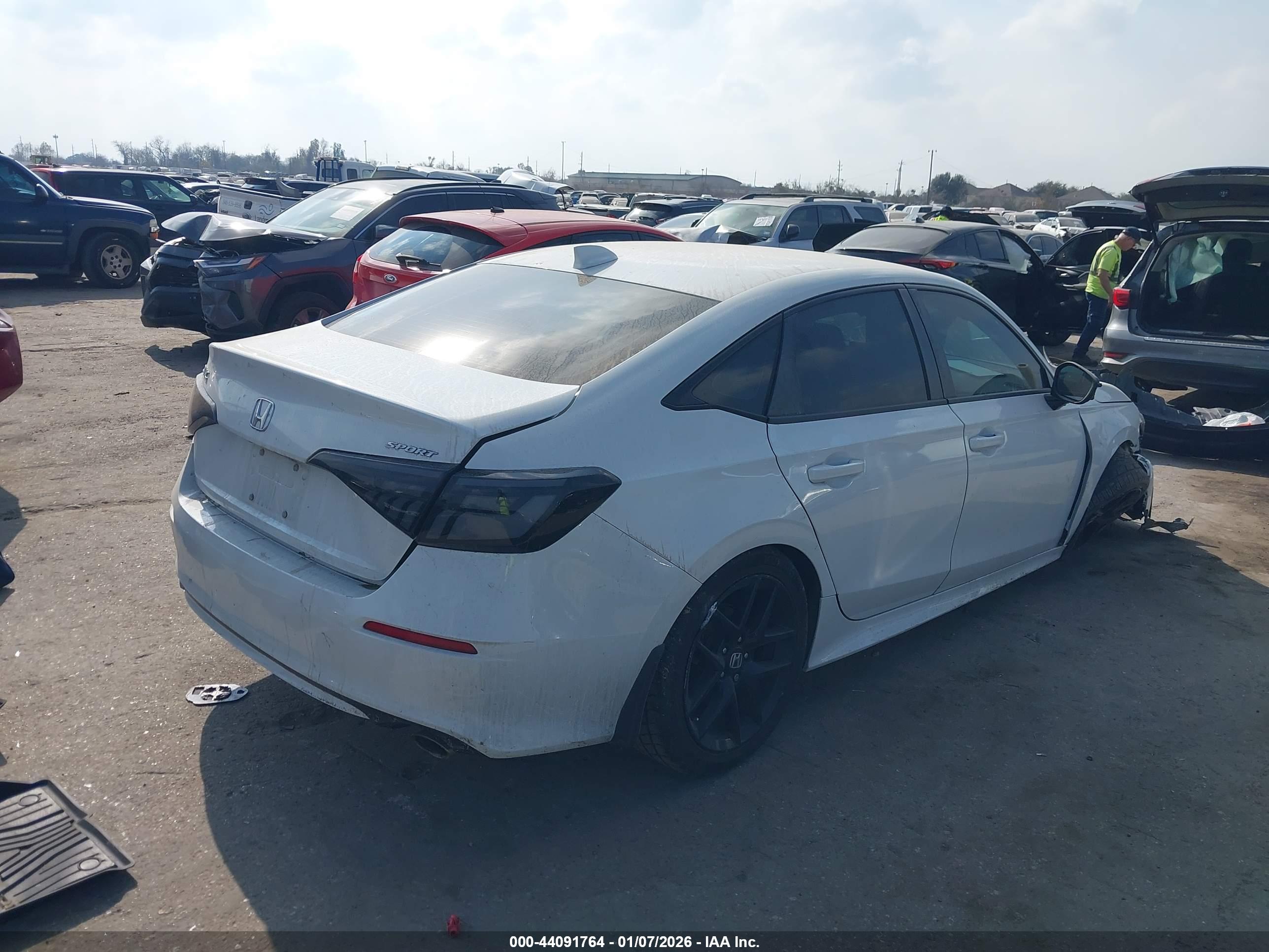 HONDA CIVIC image 4