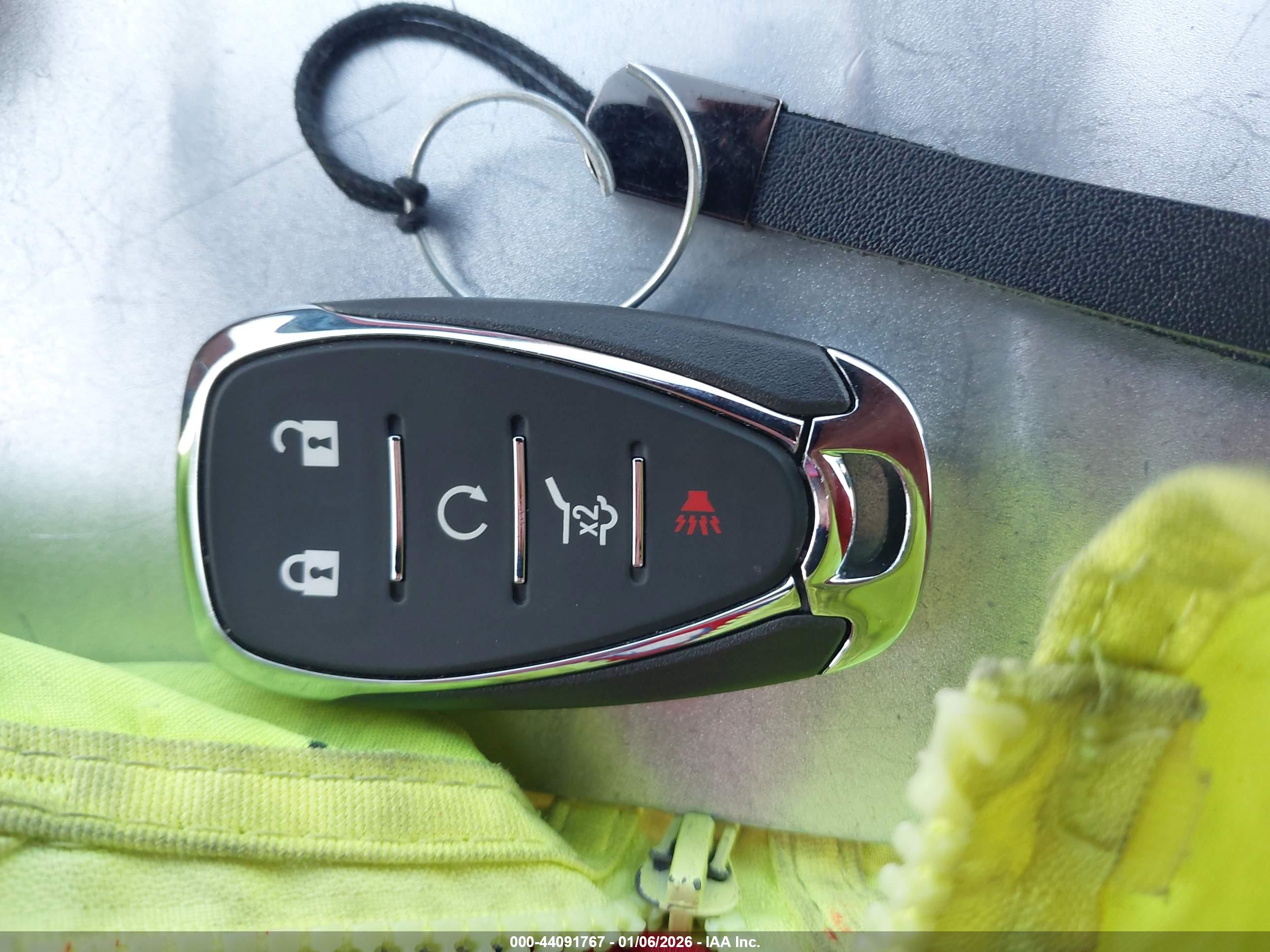 CHEVROLET TRAVERSE image 11