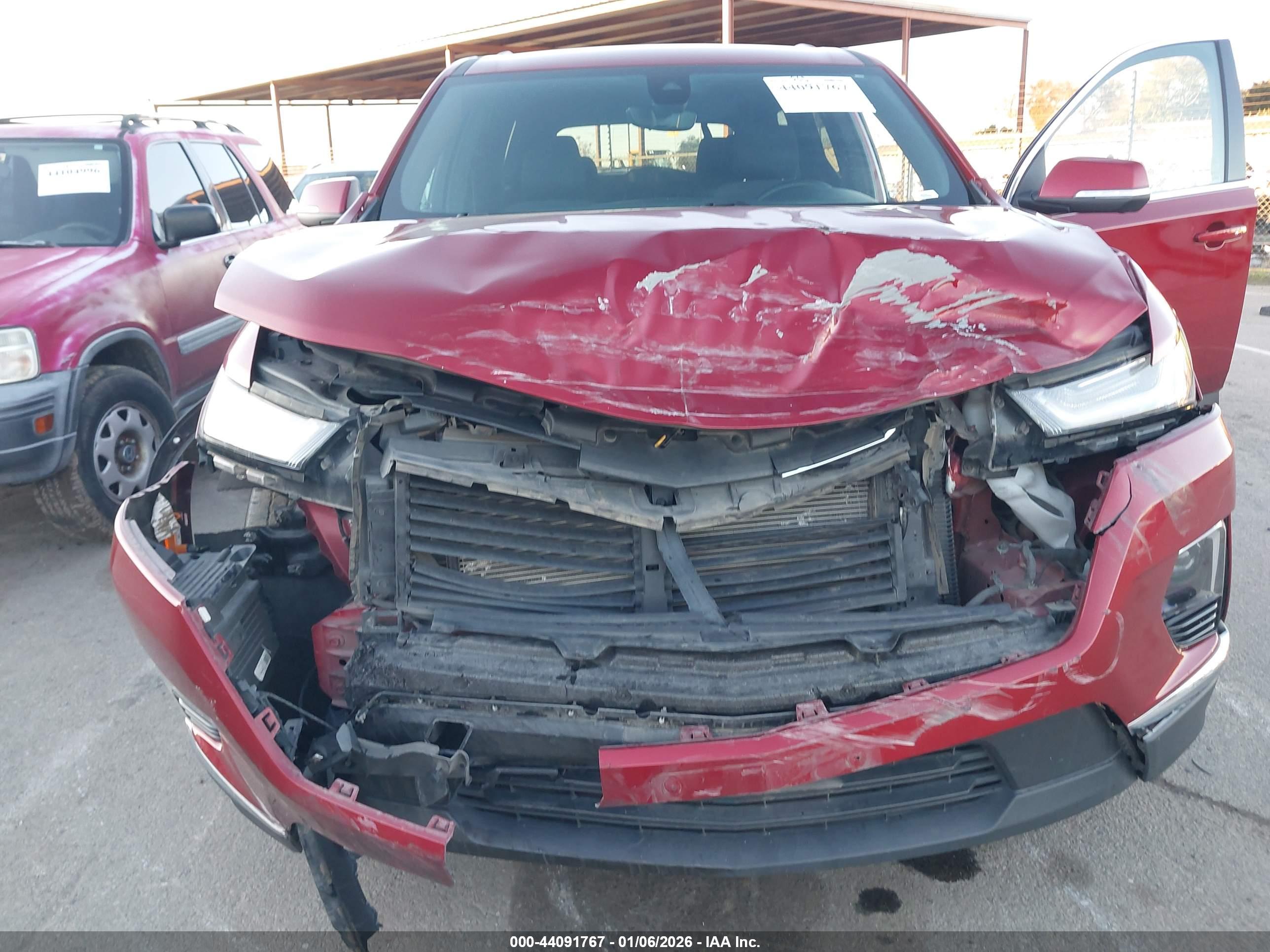 CHEVROLET TRAVERSE image 6