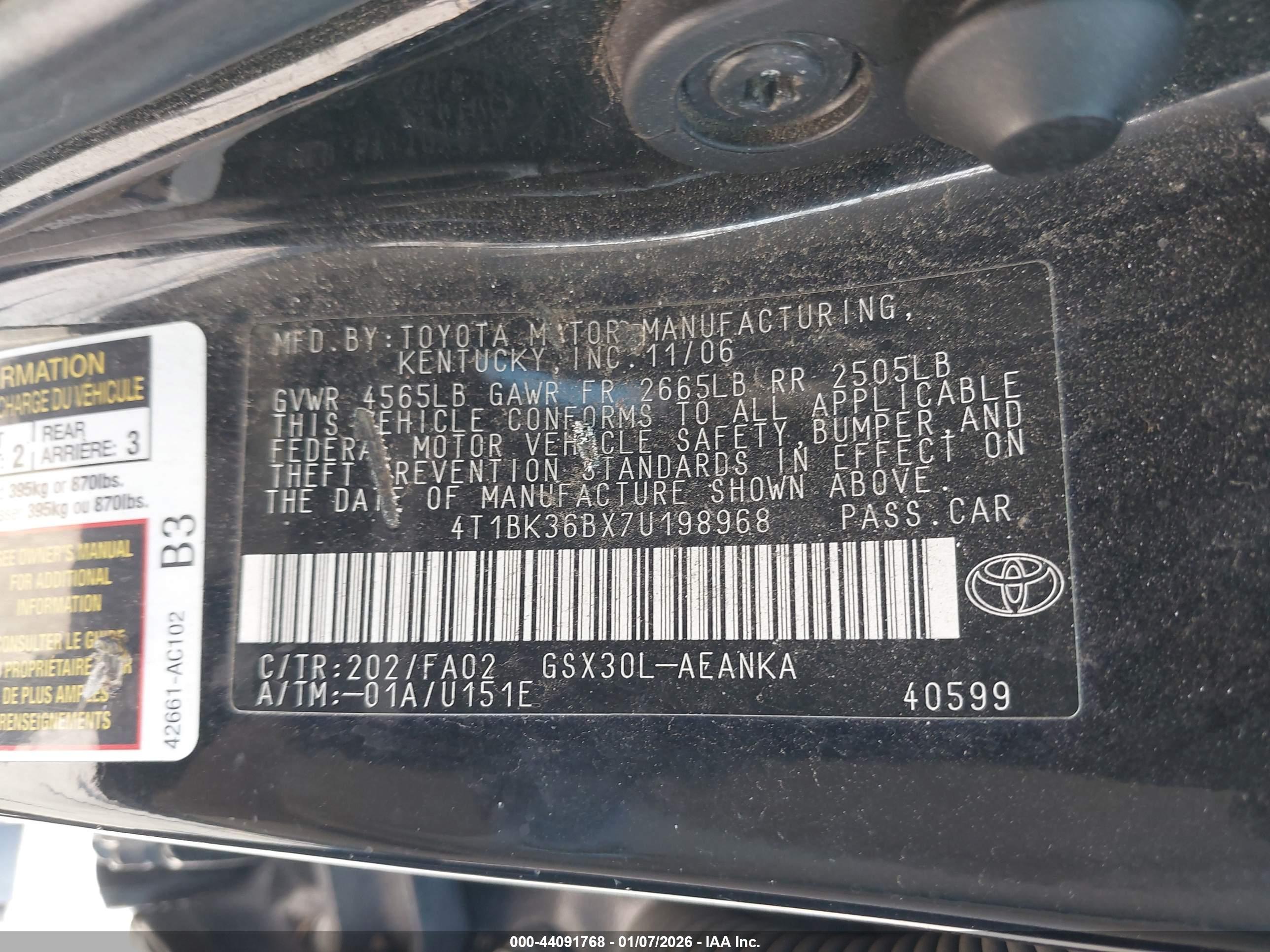 TOYOTA AVALON image 9
