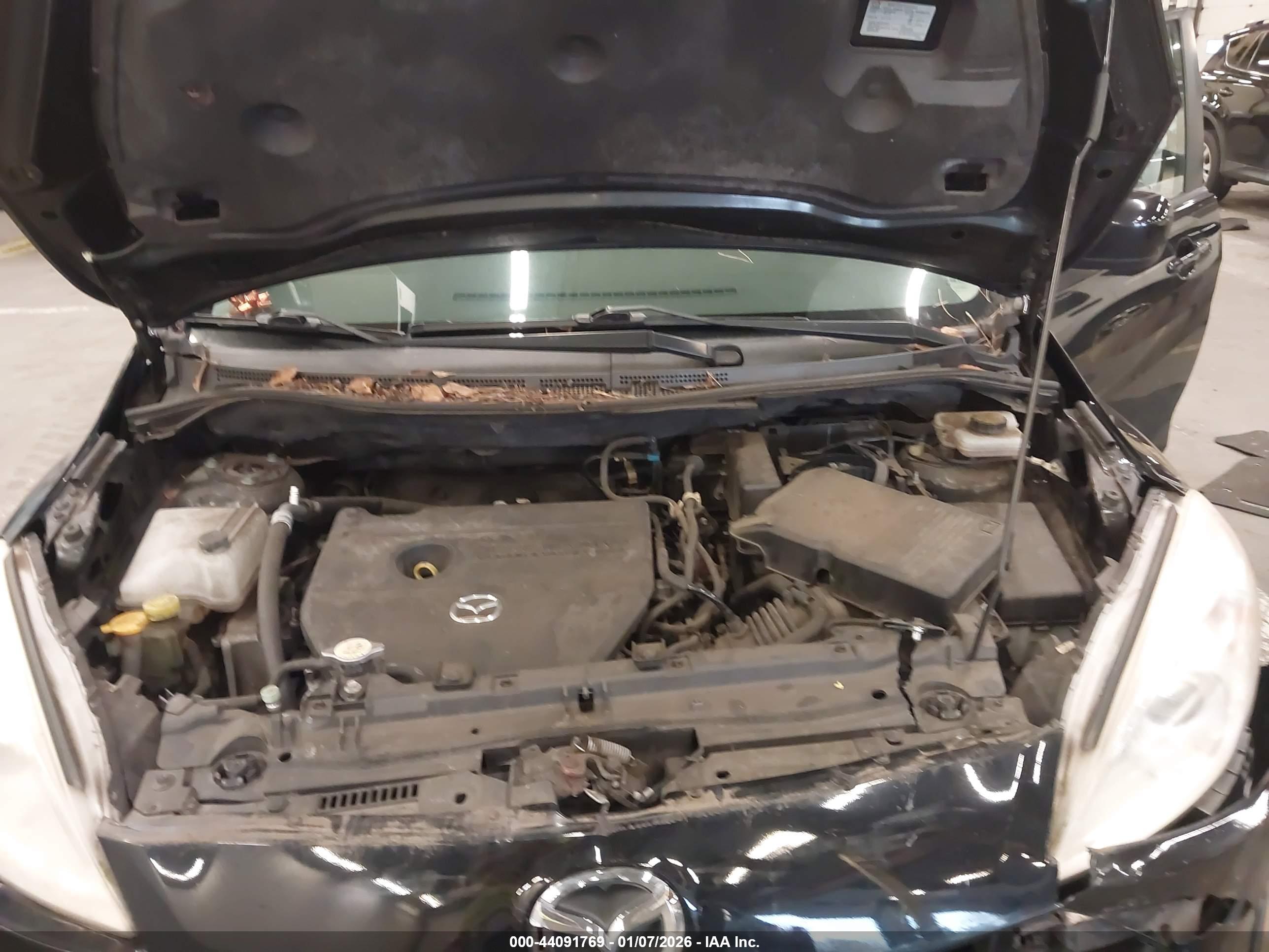 MAZDA MAZDA5 image 10