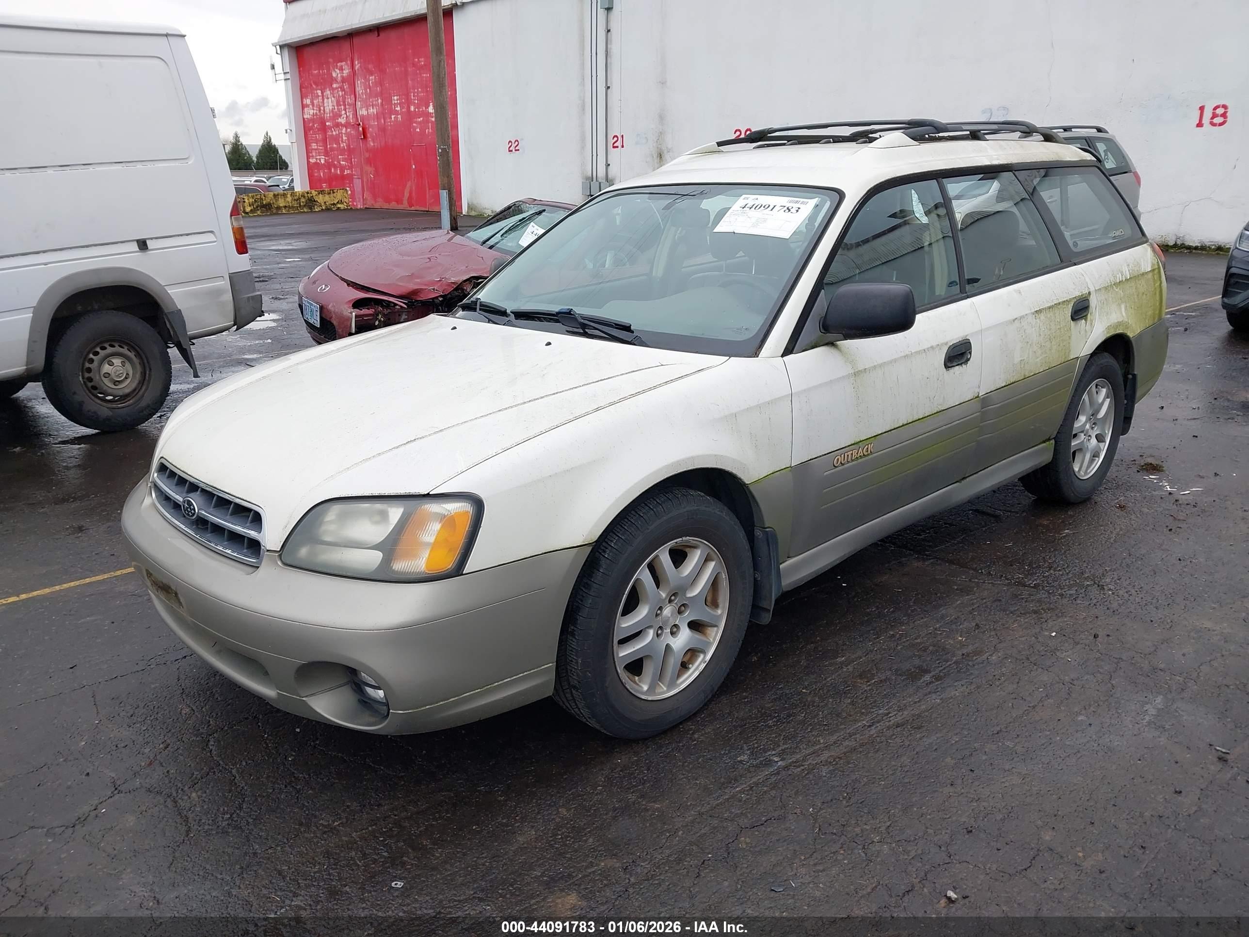 SUBARU OUTBACK image 2