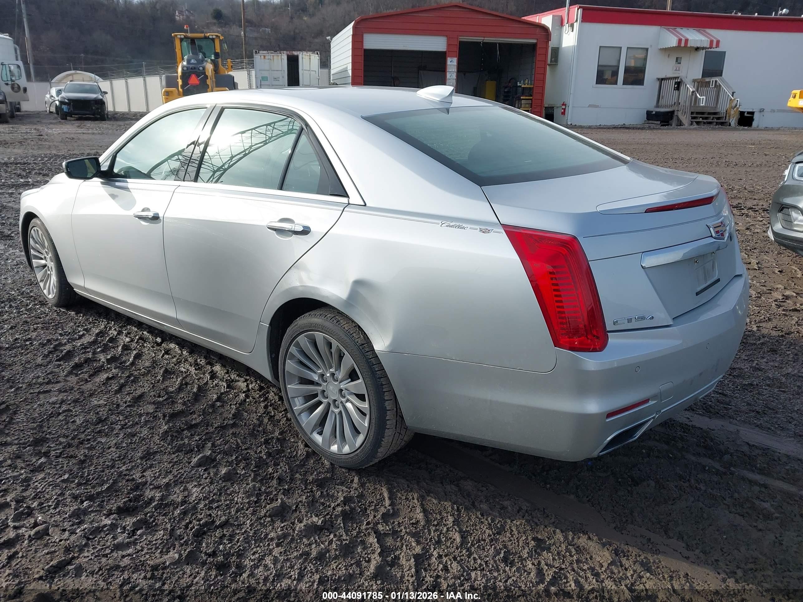 CADILLAC CTS image 3