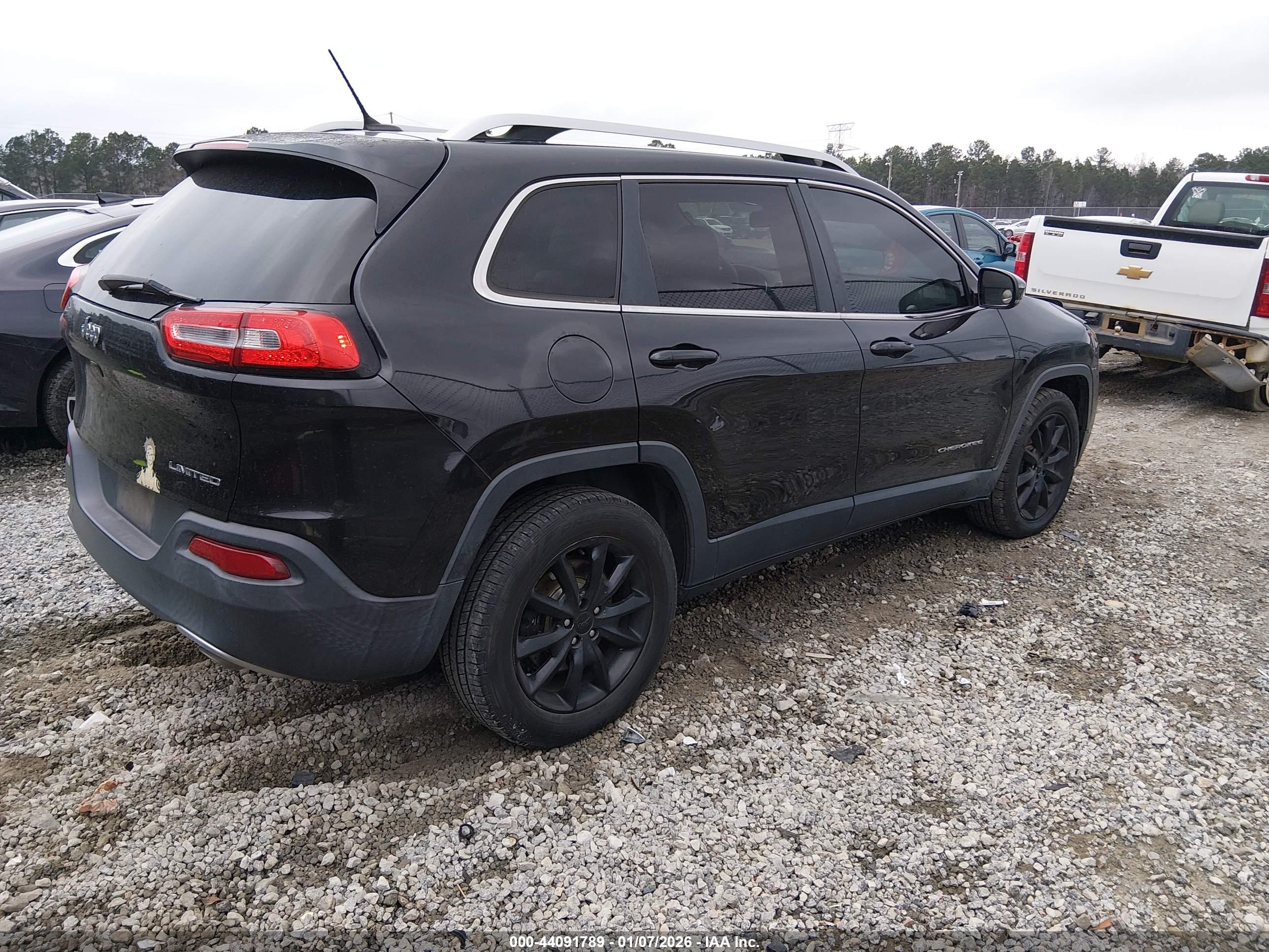 JEEP CHEROKEE image 4