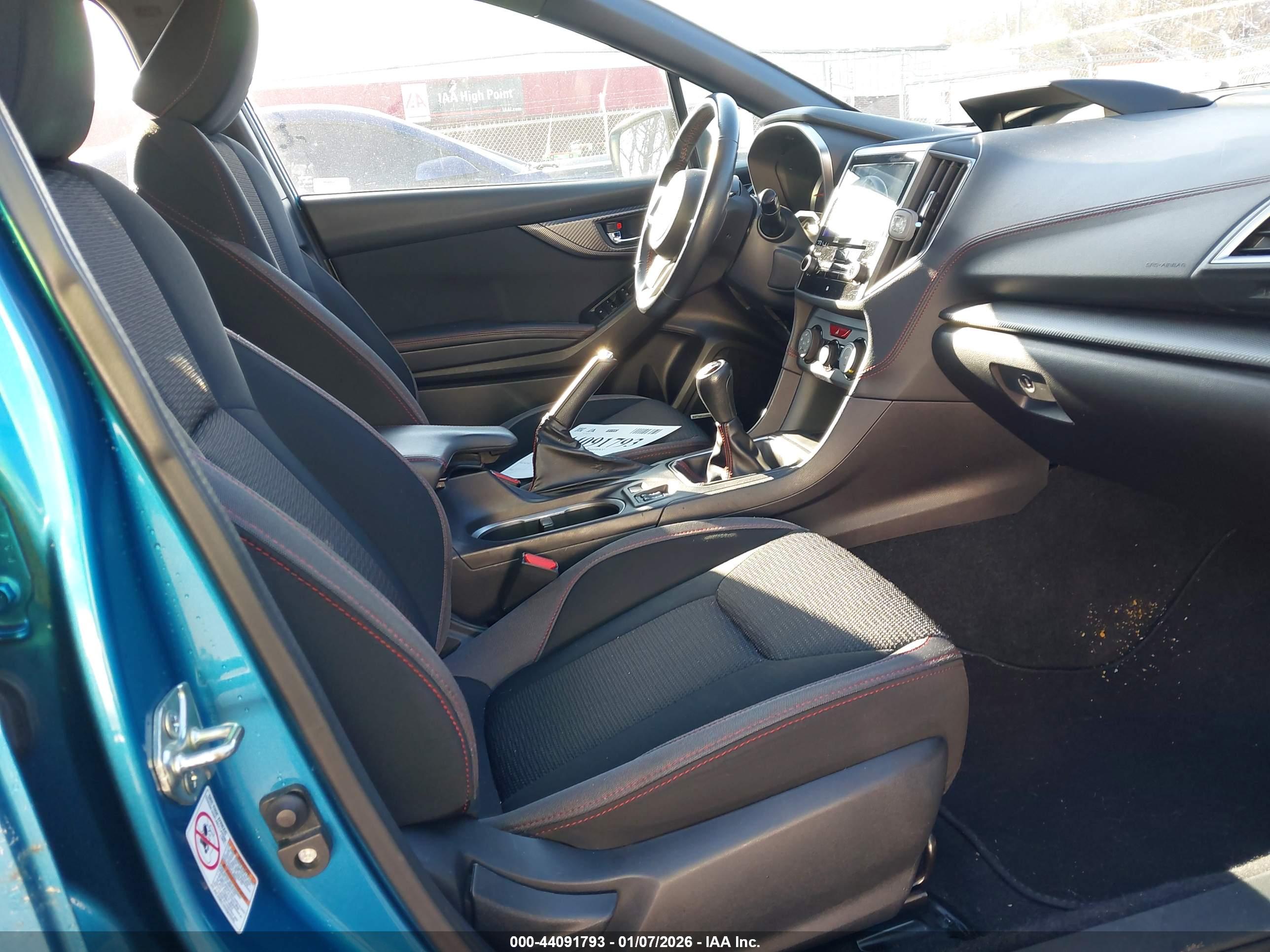 SUBARU IMPREZA image 5