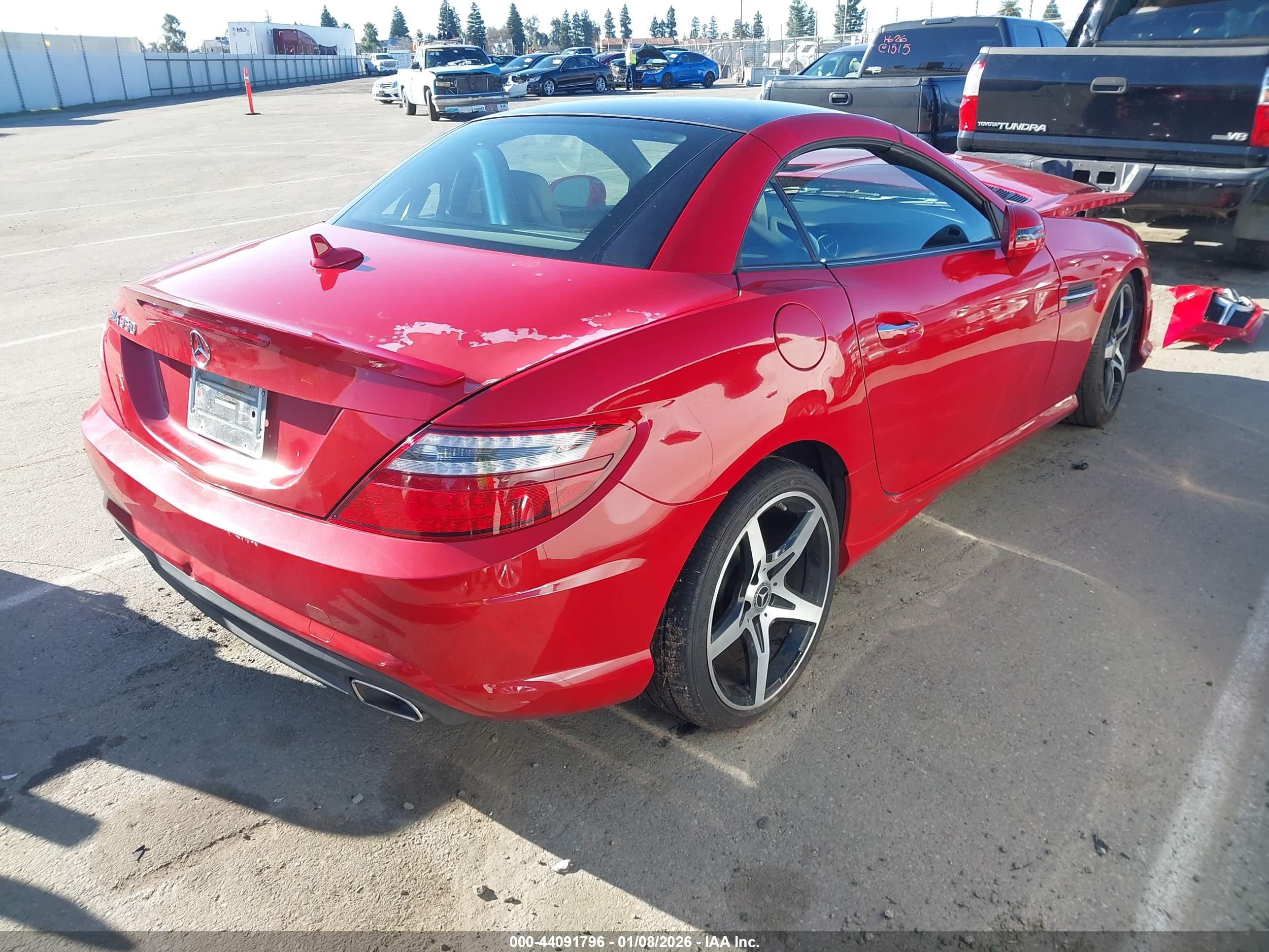 MERCEDES-BENZ SLK image 4