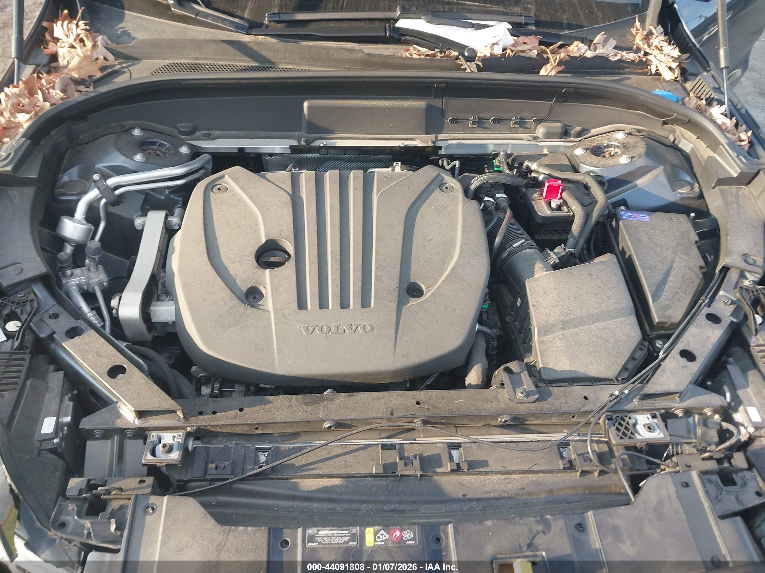 VOLVO XC60 image 10