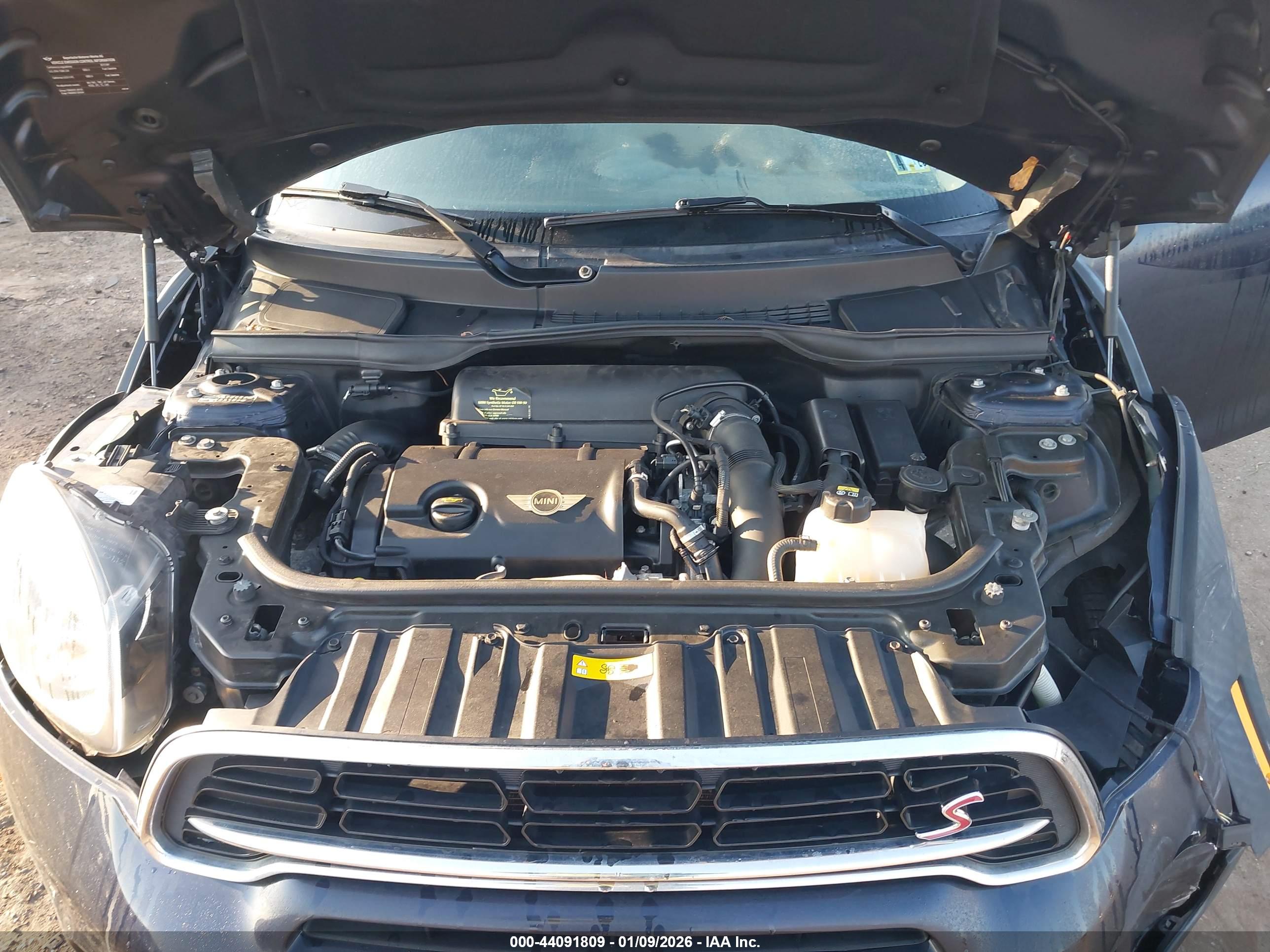 MINI COUNTRYMAN image 10