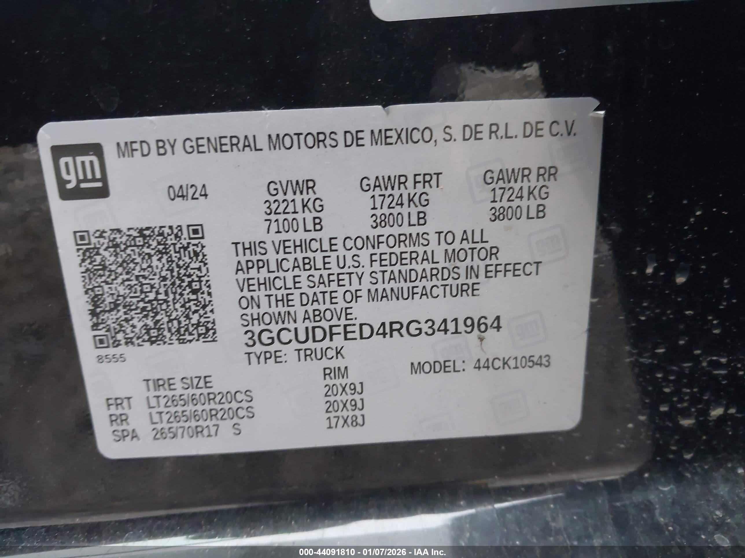CHEVROLET SILVERADO image 9