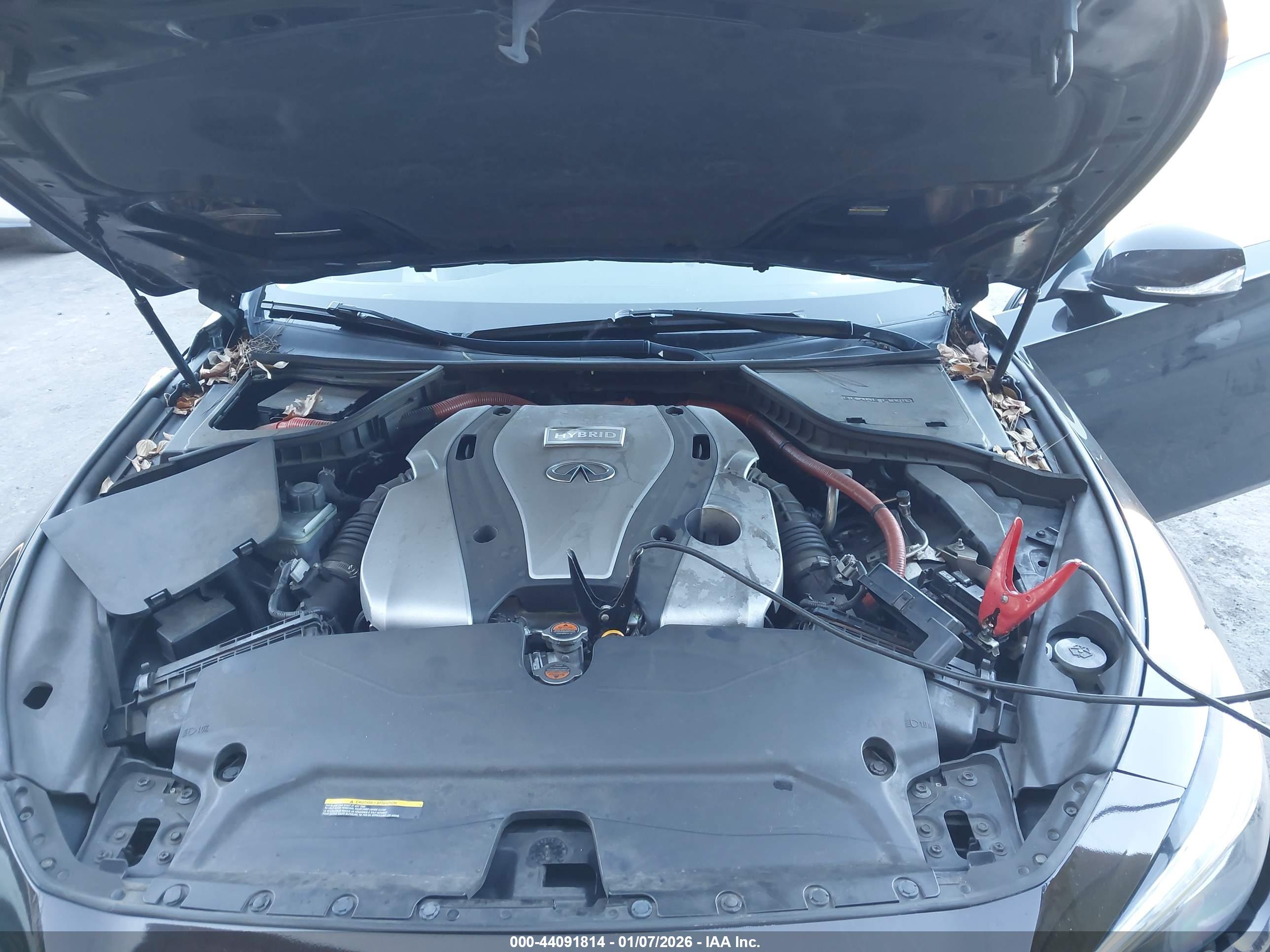 INFINITI Q50 image 10