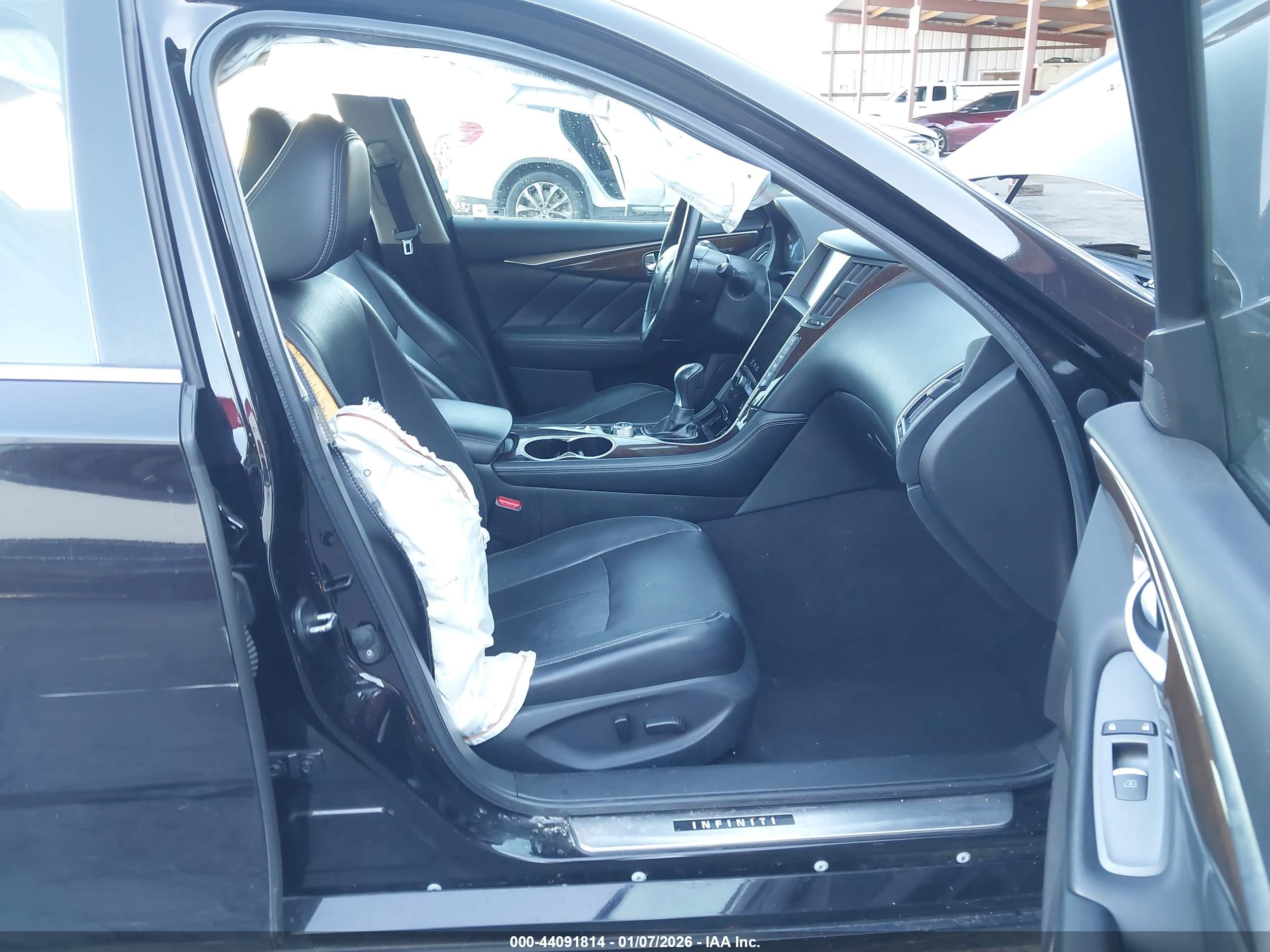 INFINITI Q50 image 5