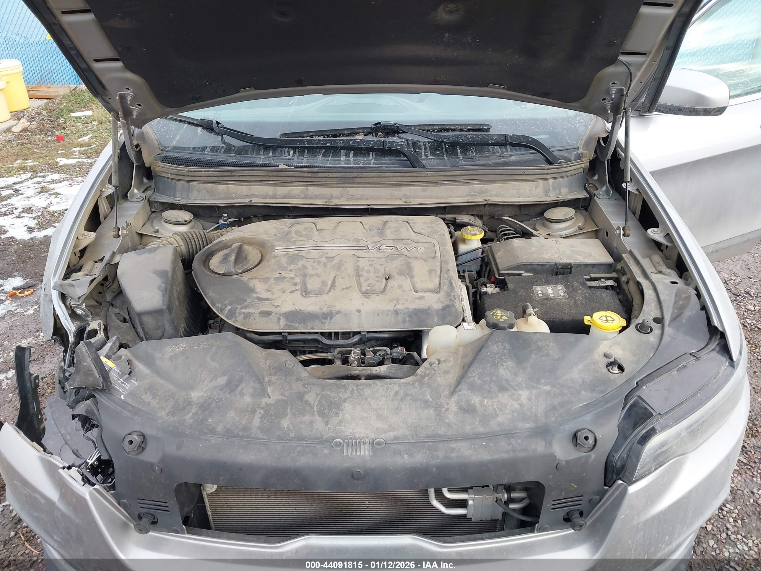 JEEP CHEROKEE image 10