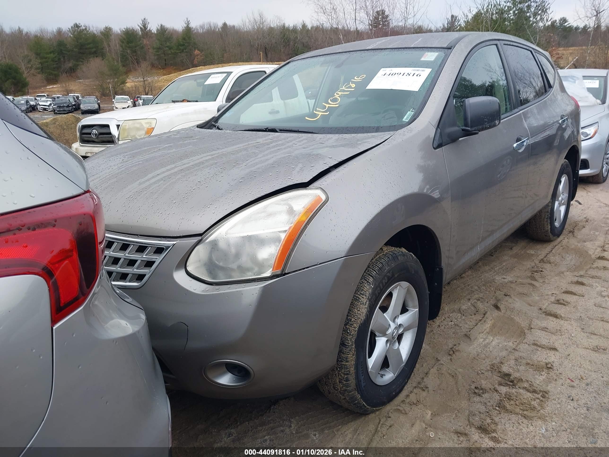 NISSAN ROGUE image 2