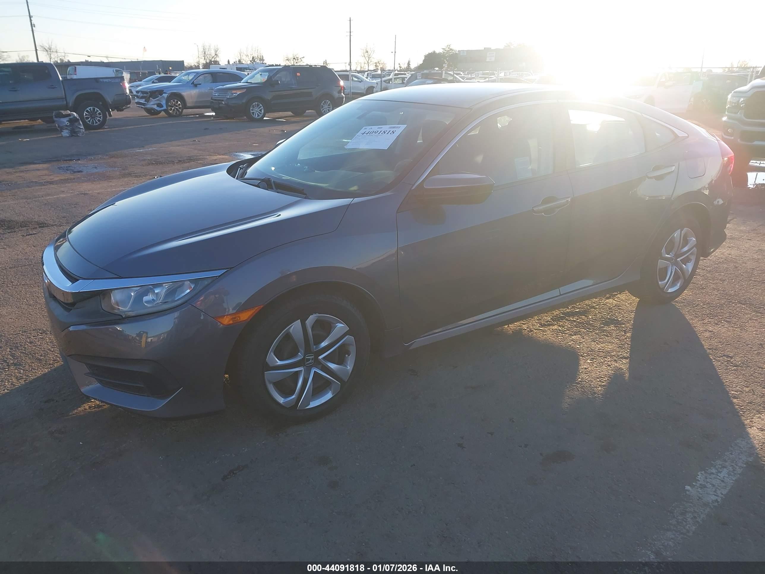 HONDA CIVIC image 2