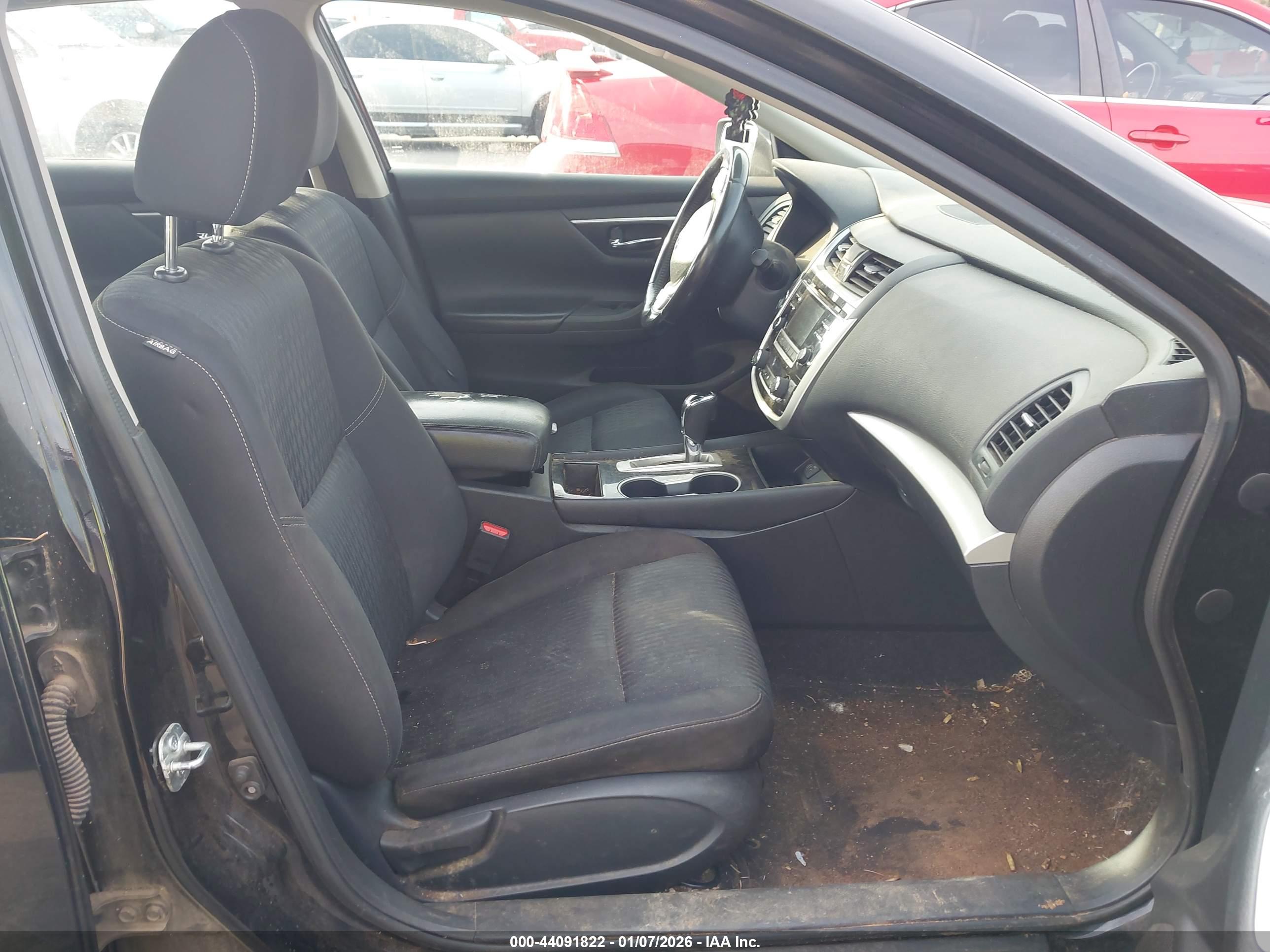 NISSAN ALTIMA image 5