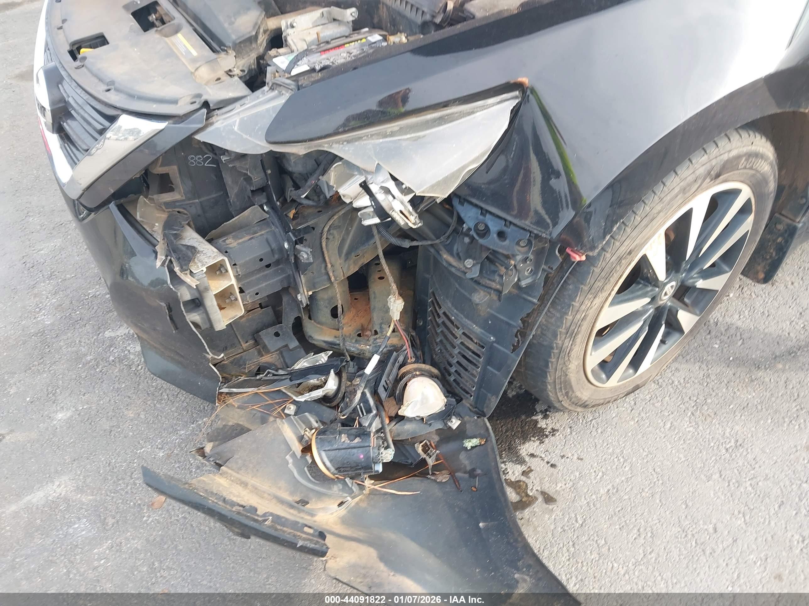 NISSAN ALTIMA image 6