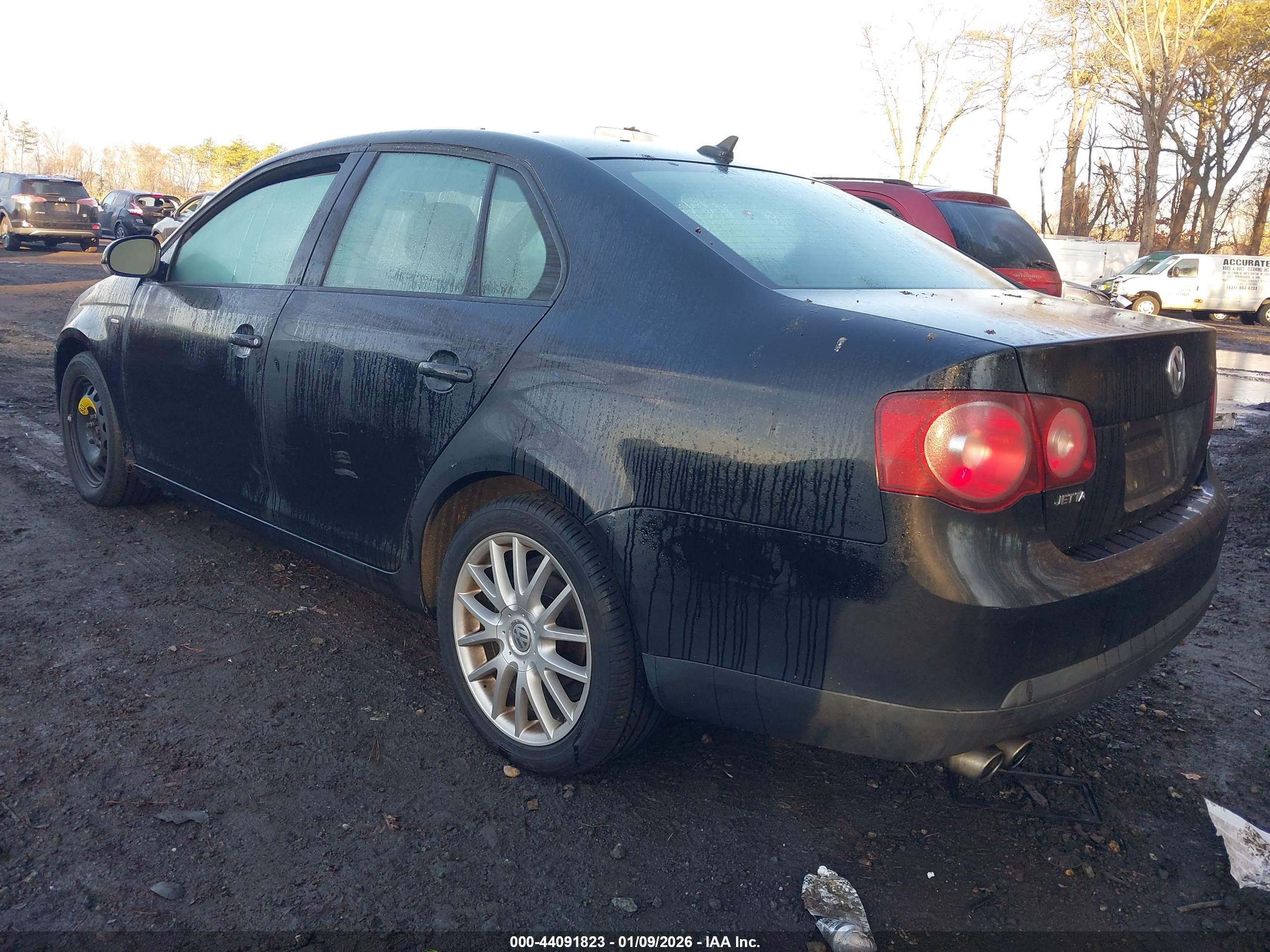 VOLKSWAGEN JETTA image 3